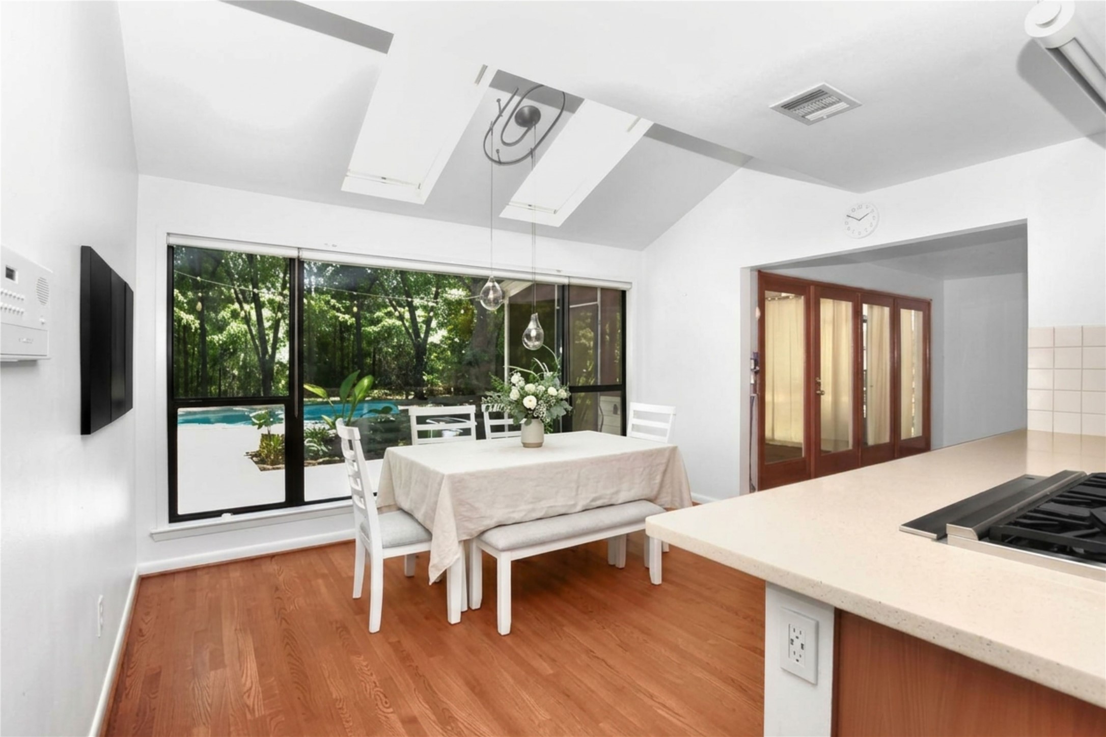 42 Skyflower Drive Property Photo 12