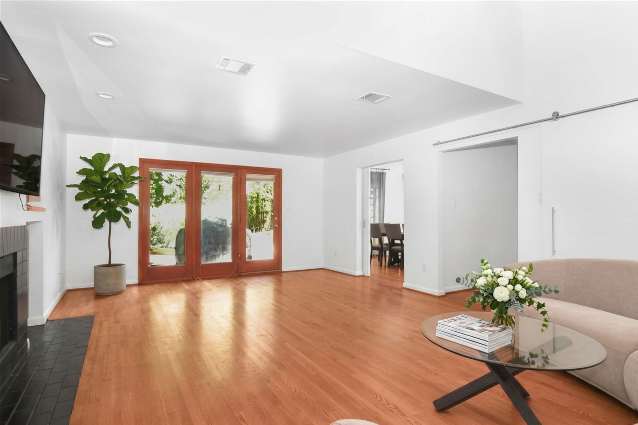 42 Skyflower Drive Property Photo 28