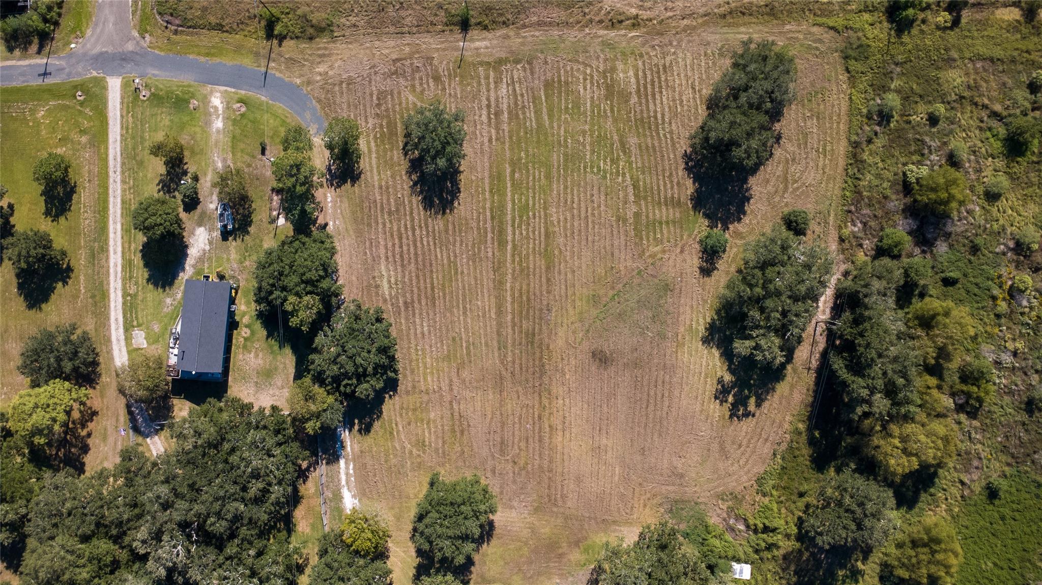 223 Fisherman Road, Anahuac Tx 77514 Property Photo 14