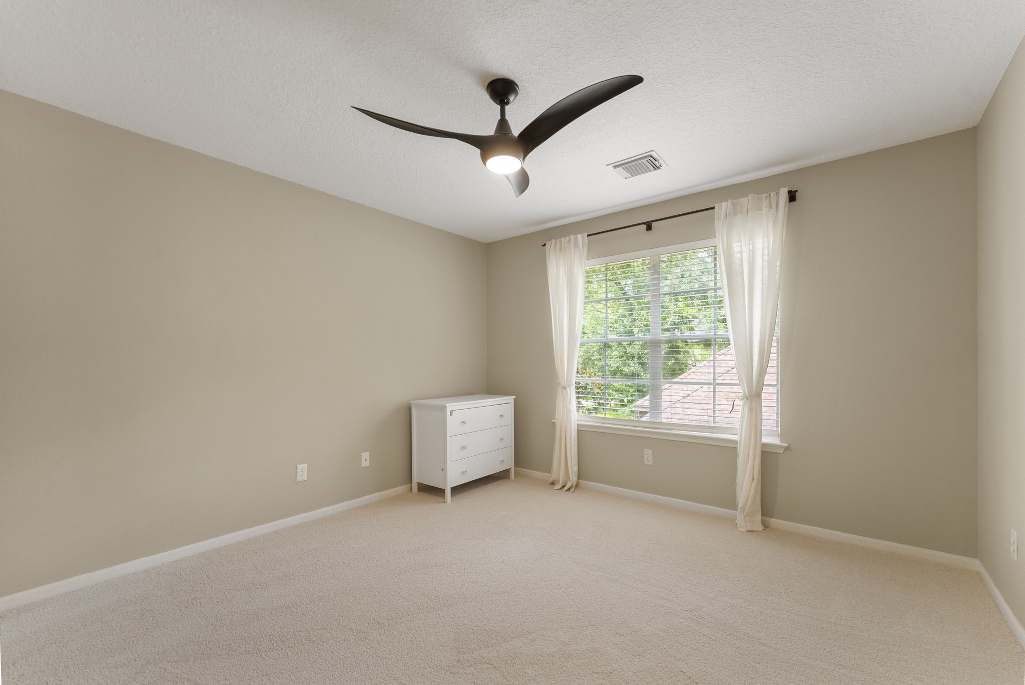 66 Candle Pine Place Property Photo 40