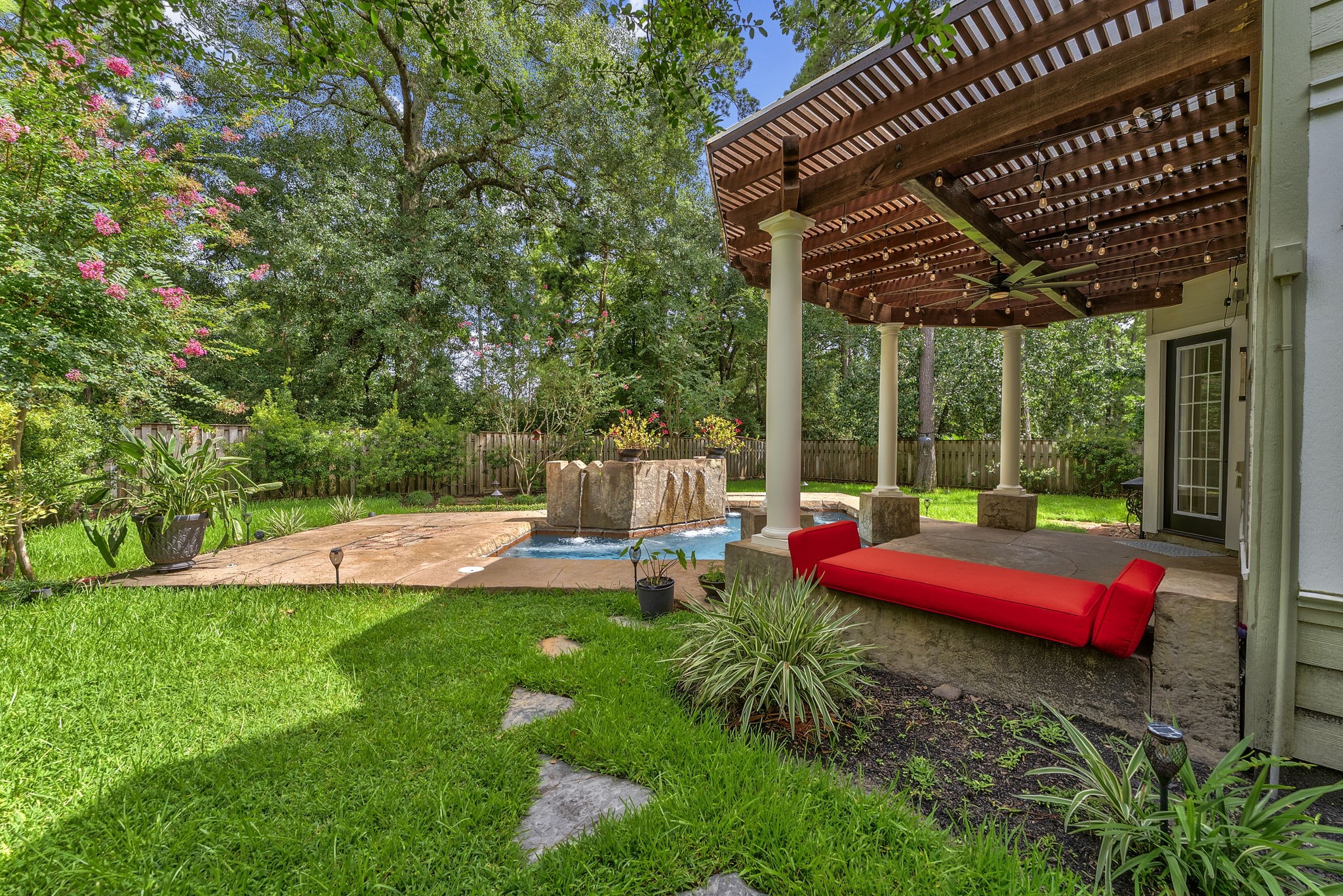 66 Candle Pine Place Property Photo 44