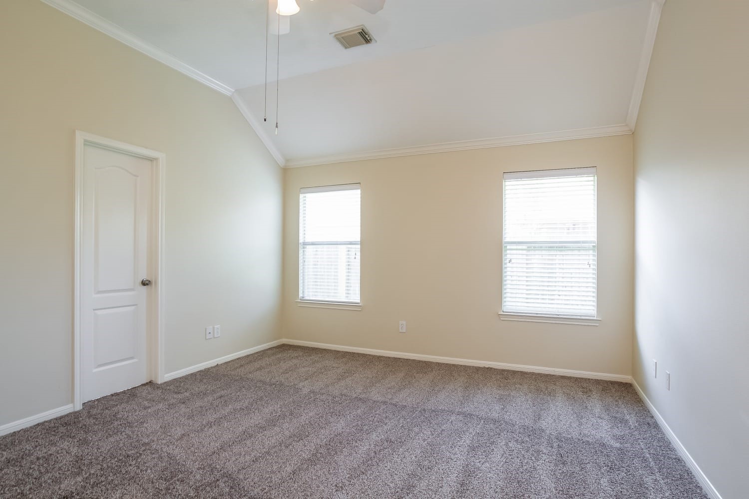 30723 Ginger Trace Drive Property Photo 11