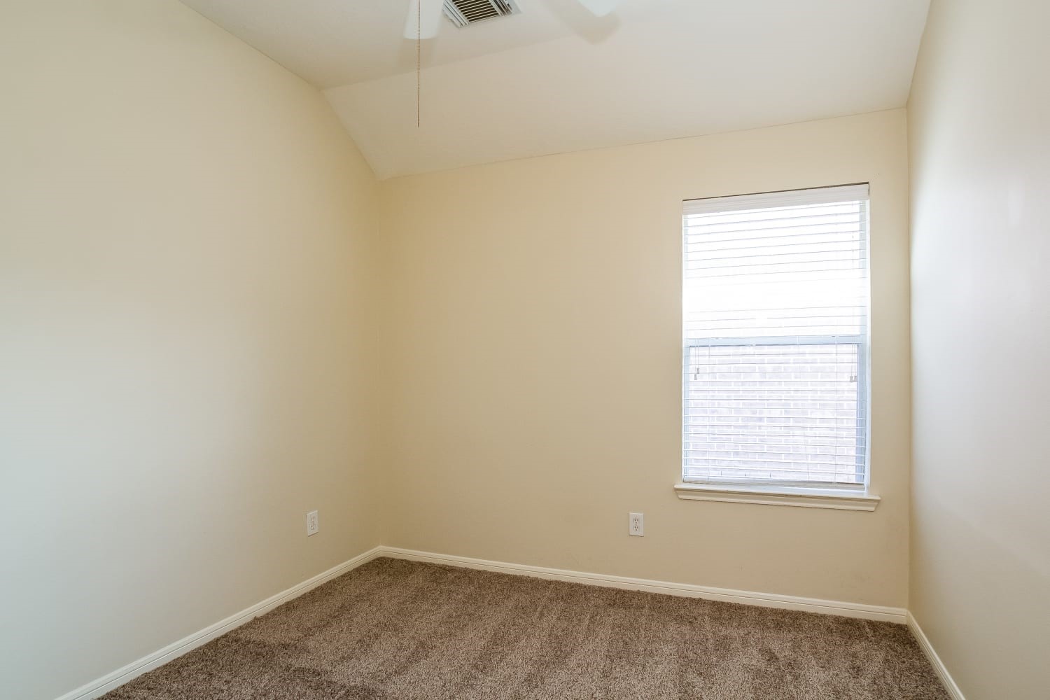 30723 Ginger Trace Drive Property Photo 14