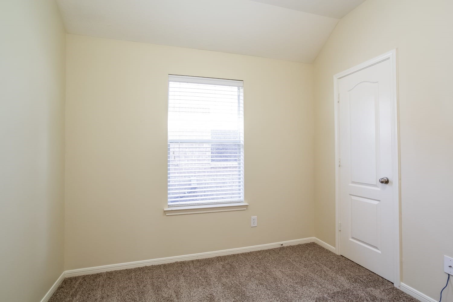 30723 Ginger Trace Drive Property Photo 15