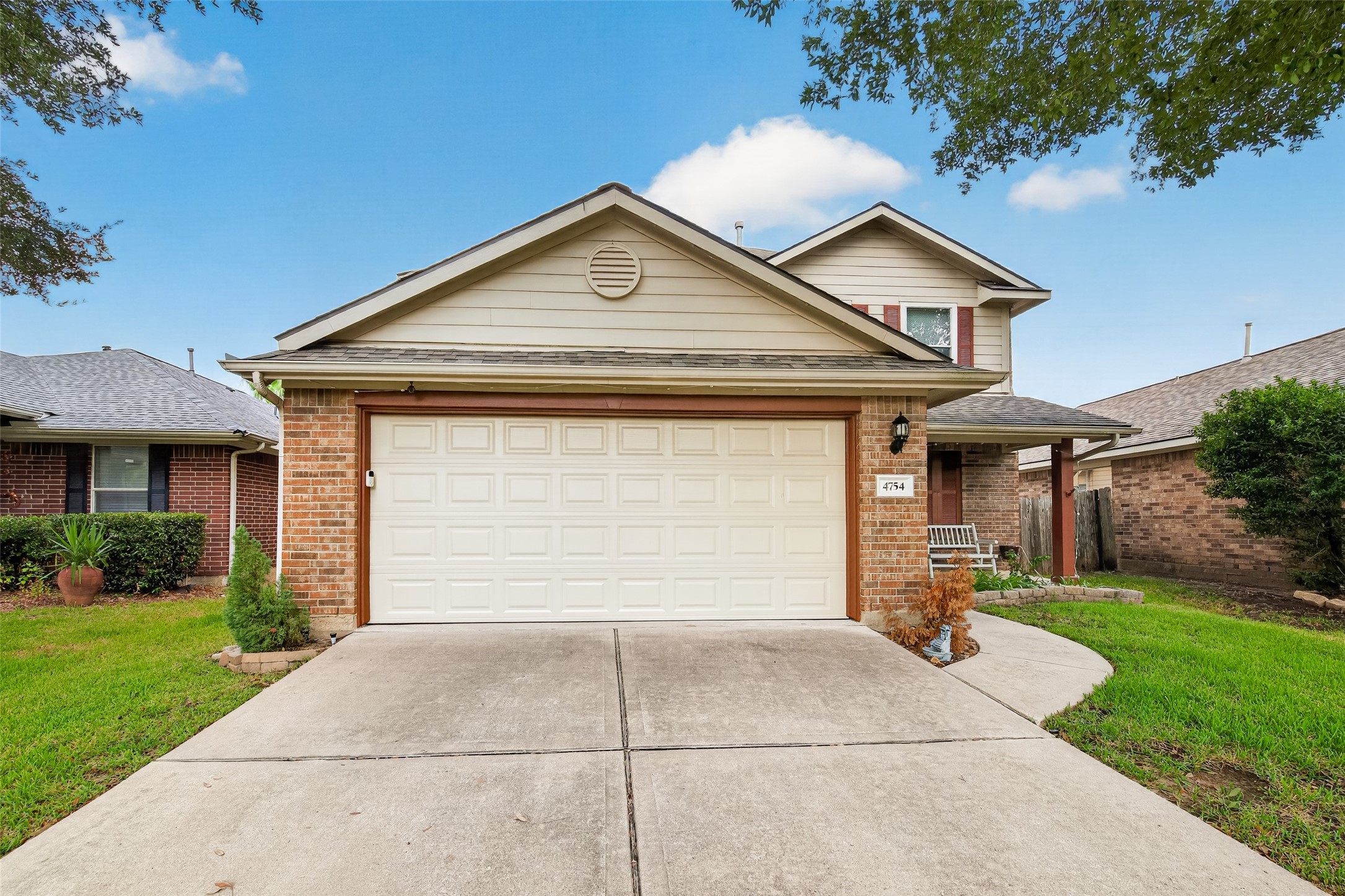 4754 Lonestone Circle Property Photo 2