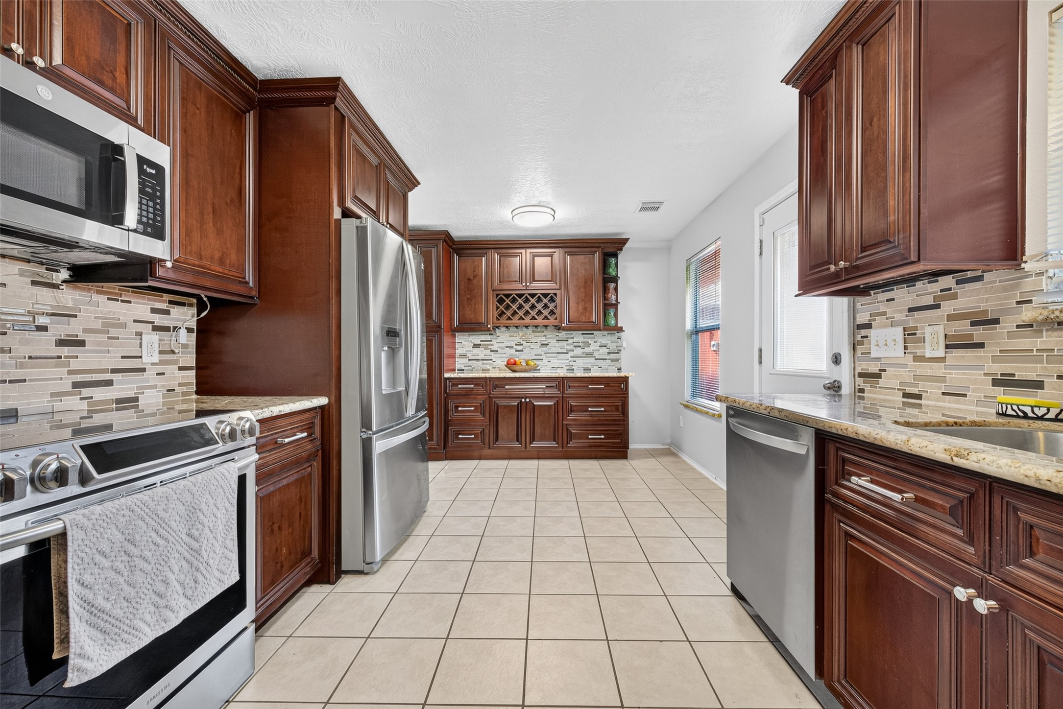 4754 Lonestone Circle Property Photo 23