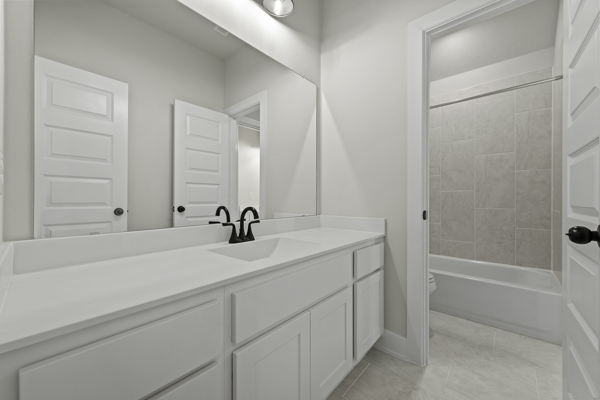 5103 Benton Woods Trail Property Photo 17