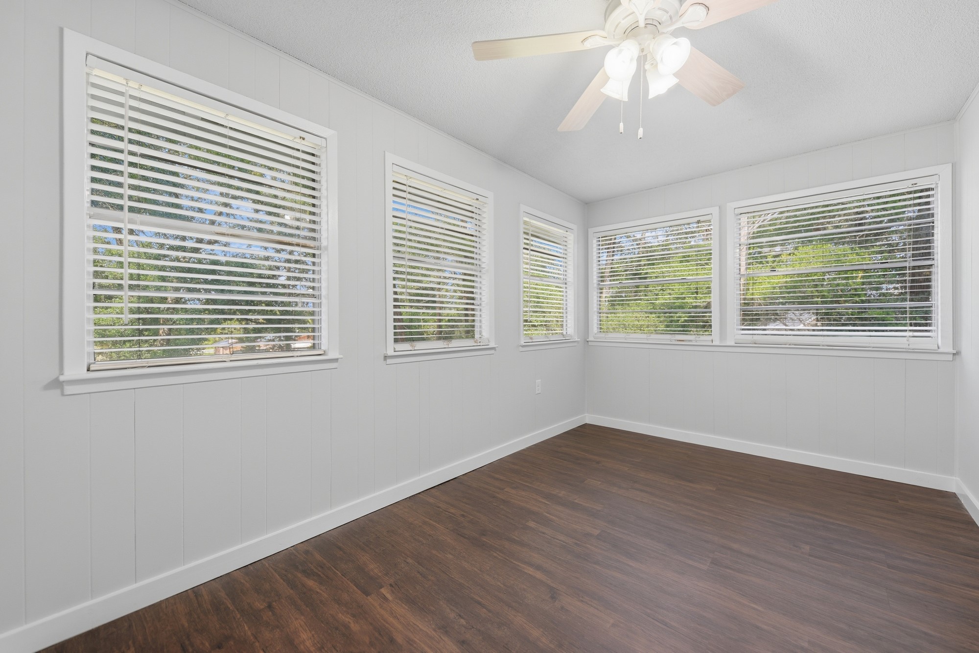 9481 Lake Forest Circle Property Photo 13