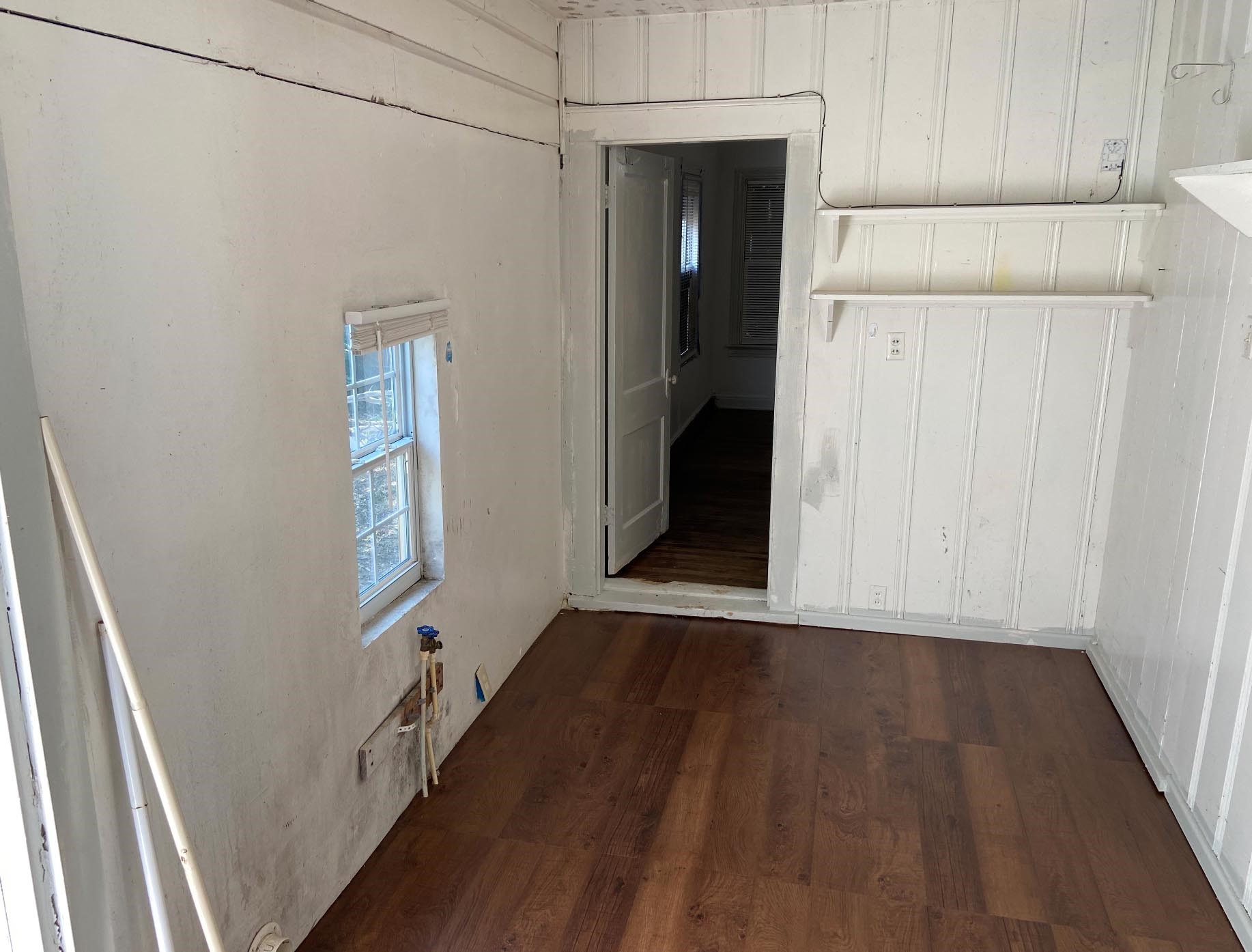 1334 Logan Avenue Property Photo 6