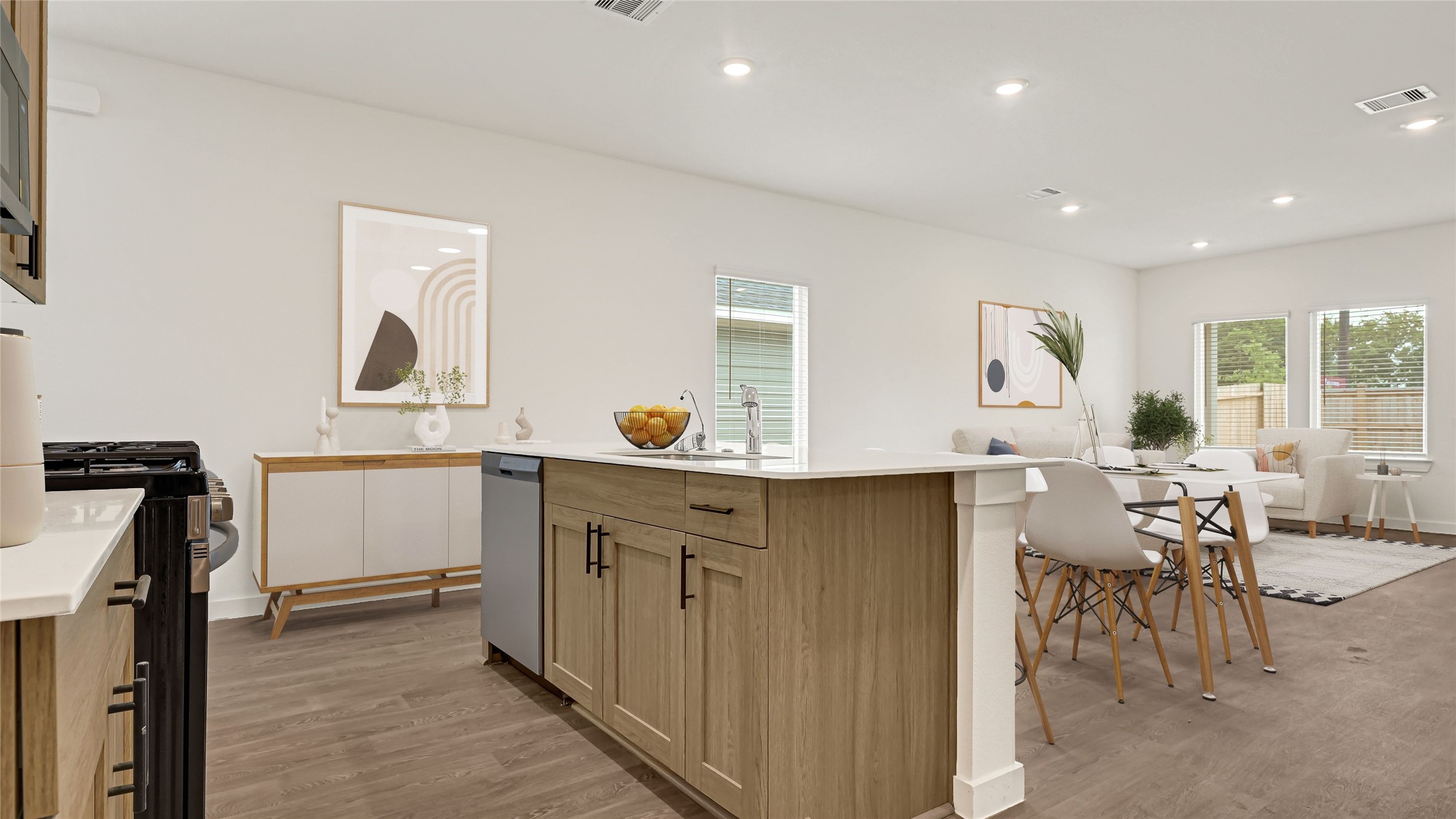 10615 Dogwood Sky Drive Property Photo 3