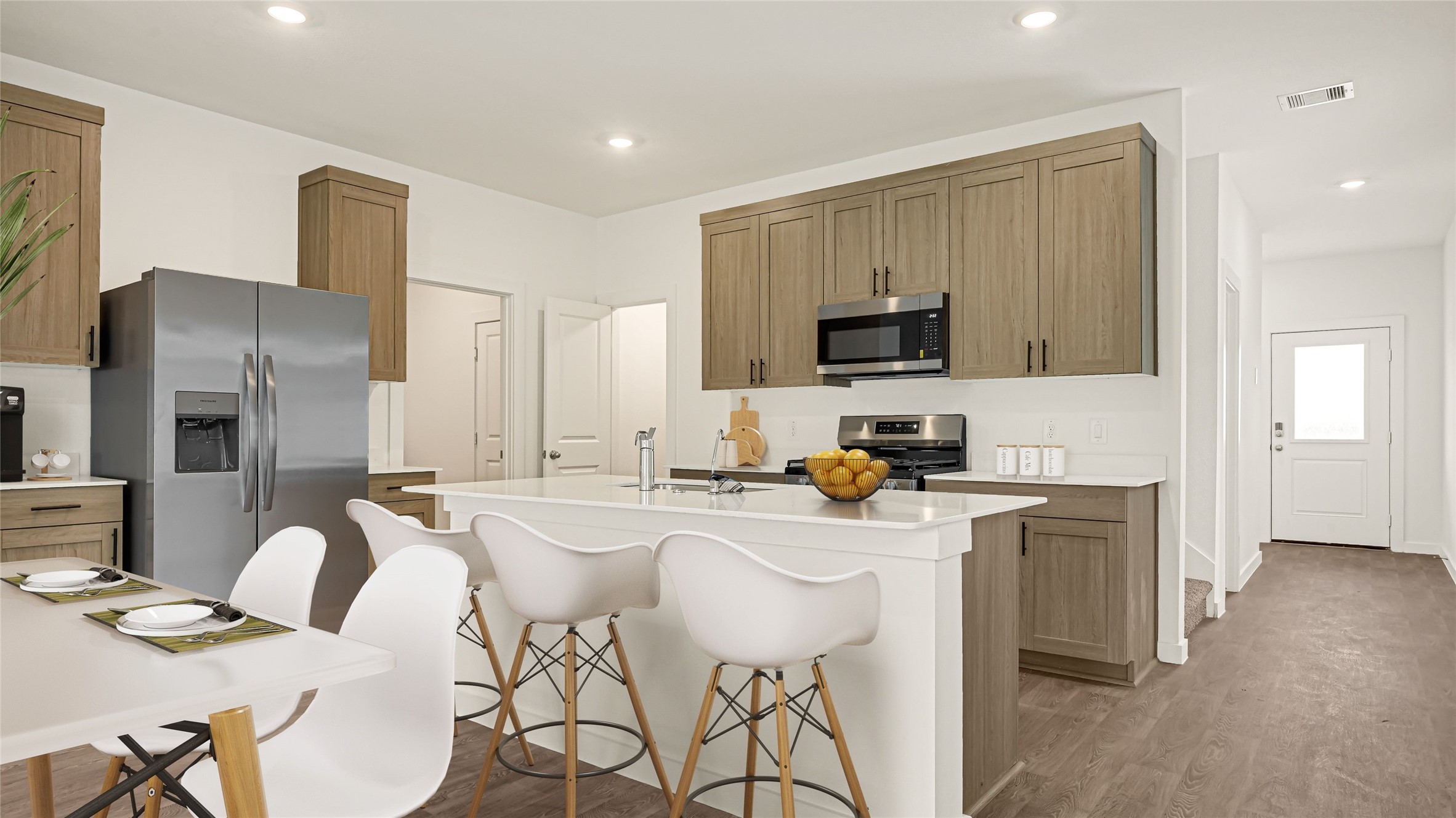 10615 Dogwood Sky Drive Property Photo 4
