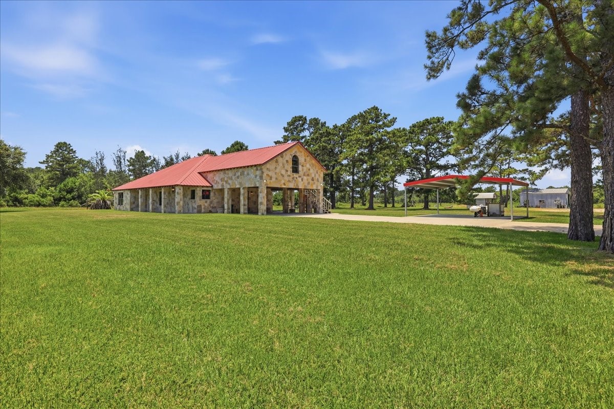 13480 Craigen Road Property Photo 2