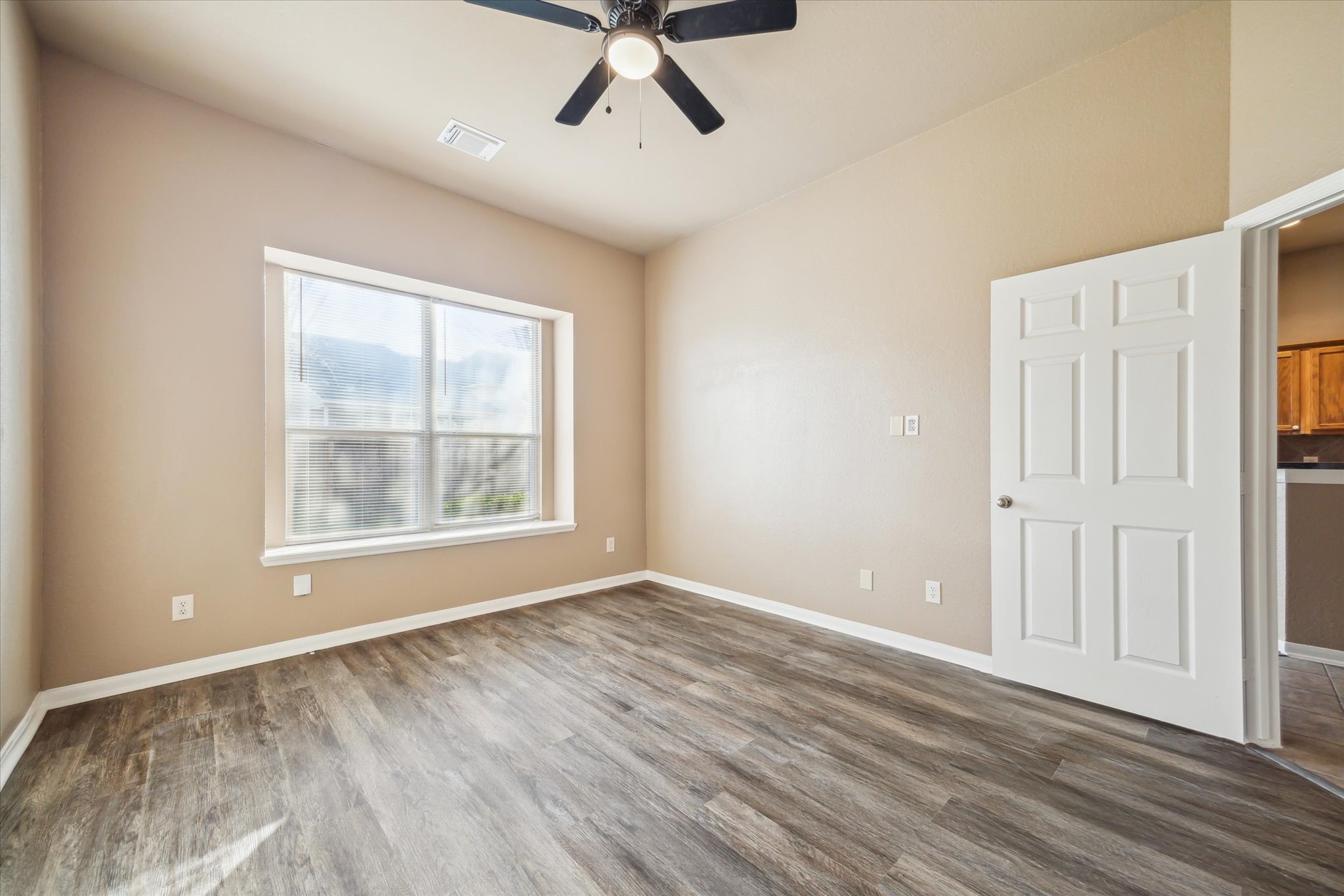 8946 Silent Willow Lane Property Photo 18