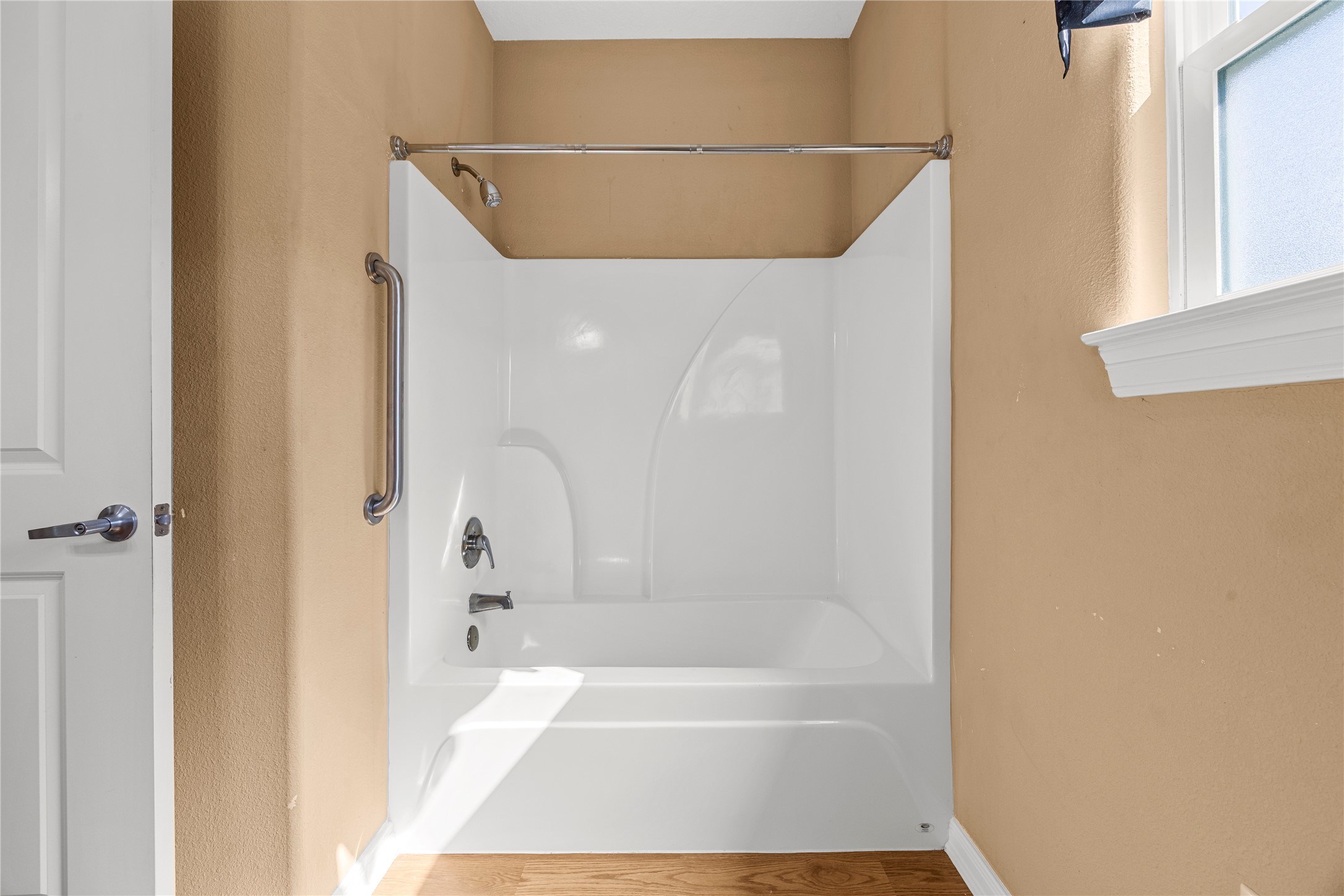 2027 Rosalee Street Property Photo 14