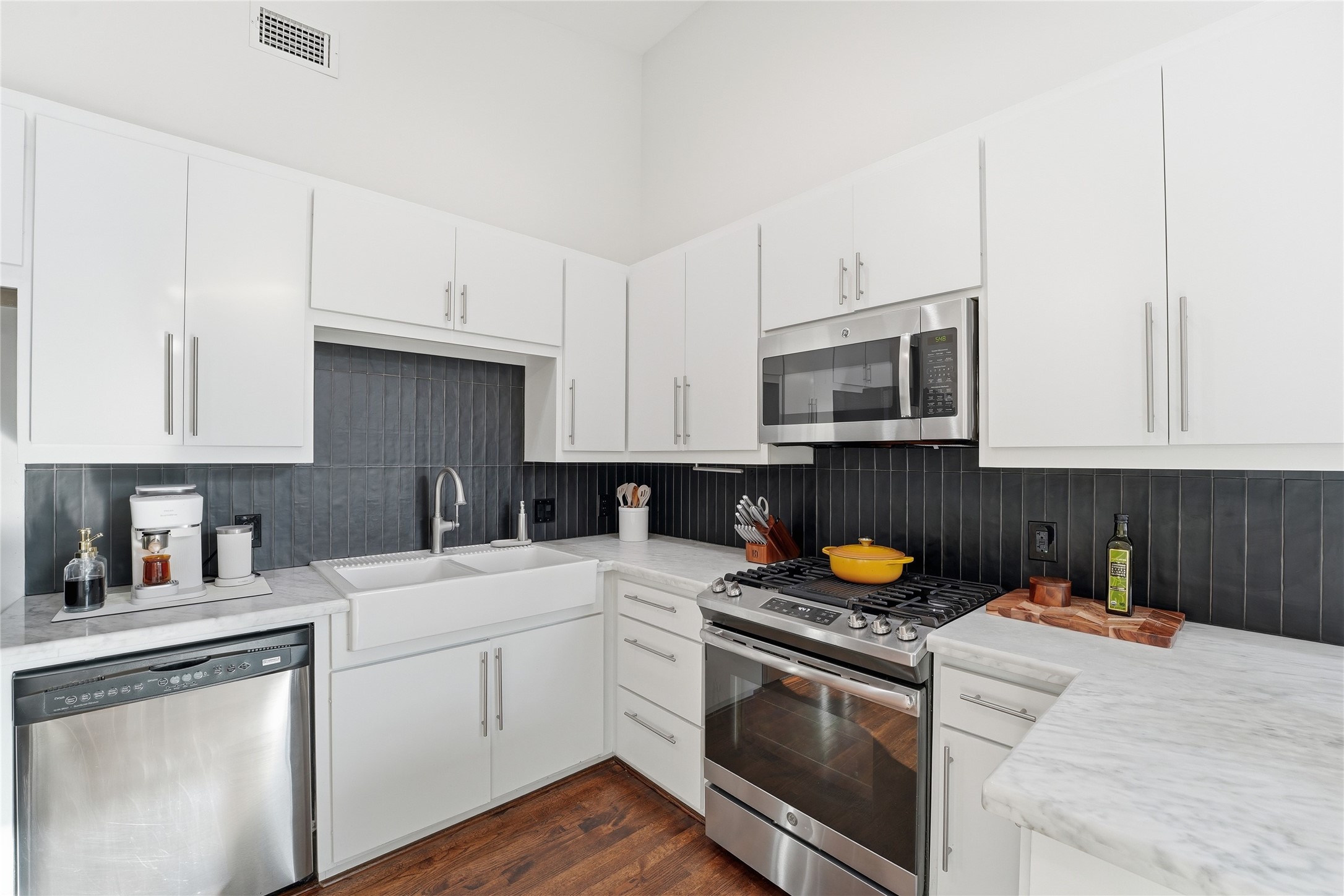5519 Cornish Street Property Photo 3