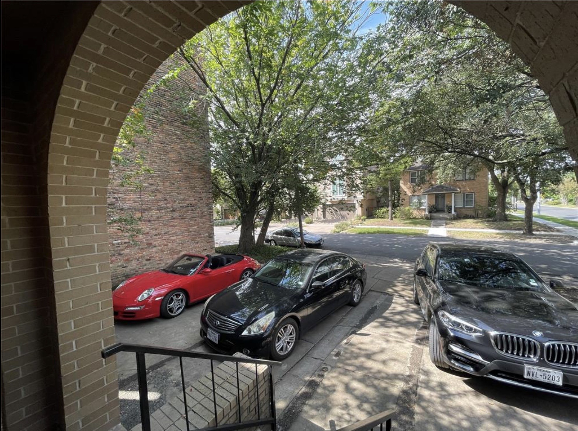 1901 Brun Street C Property Photo 3