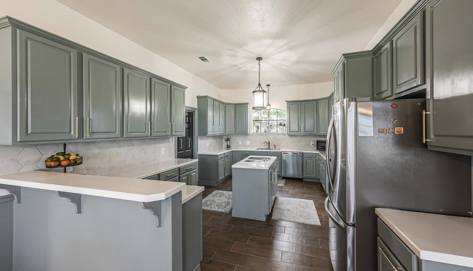 7630 Savannah Plantation Drive Property Photo 4