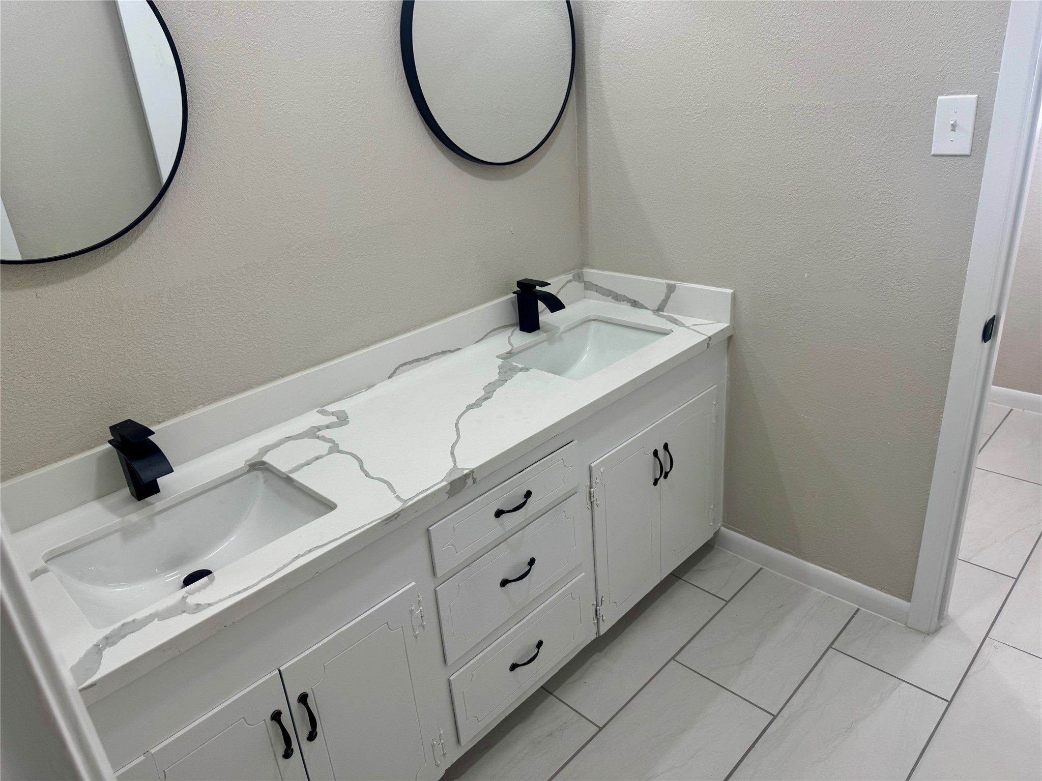 2718 Peach Lane Property Photo 17