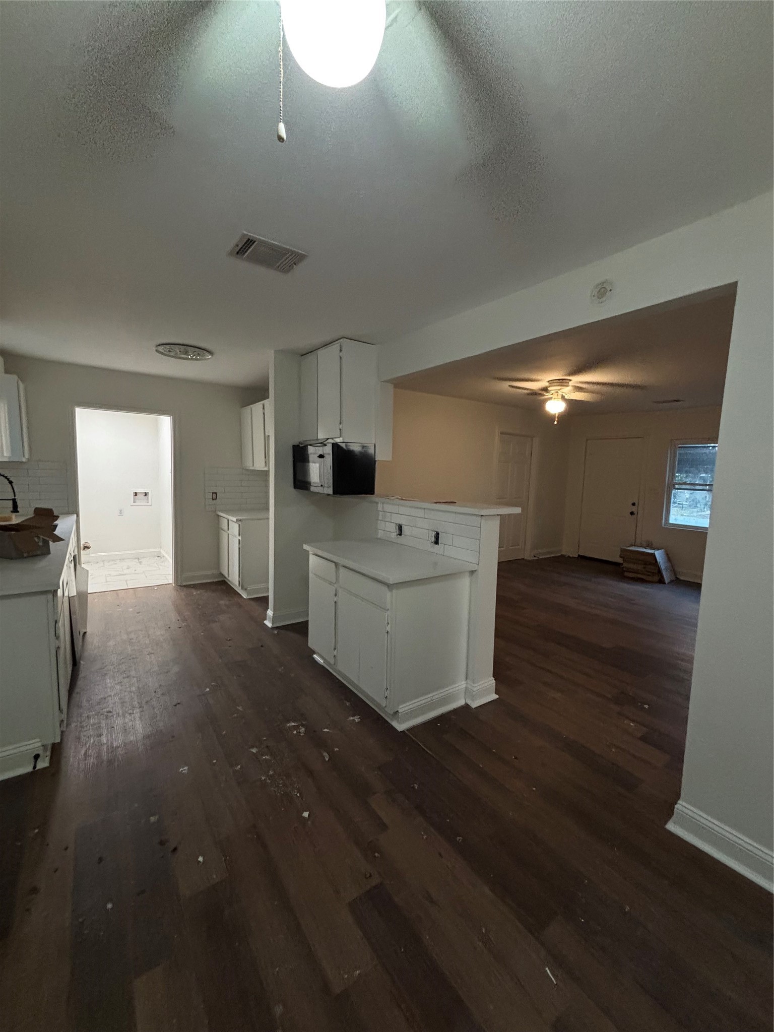 10010 Cathedral Drive Property Photo 6