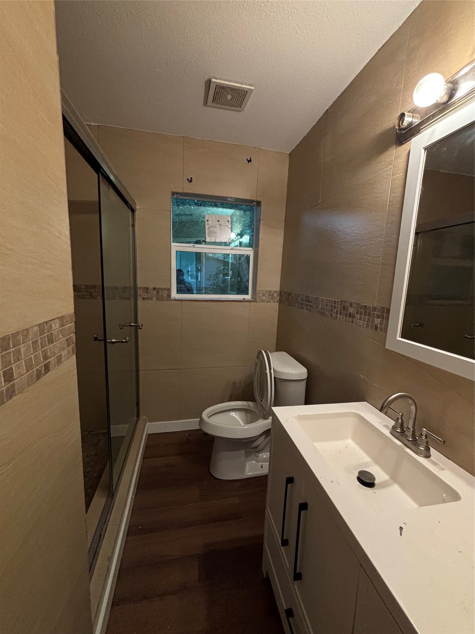 10010 Cathedral Drive Property Photo 7