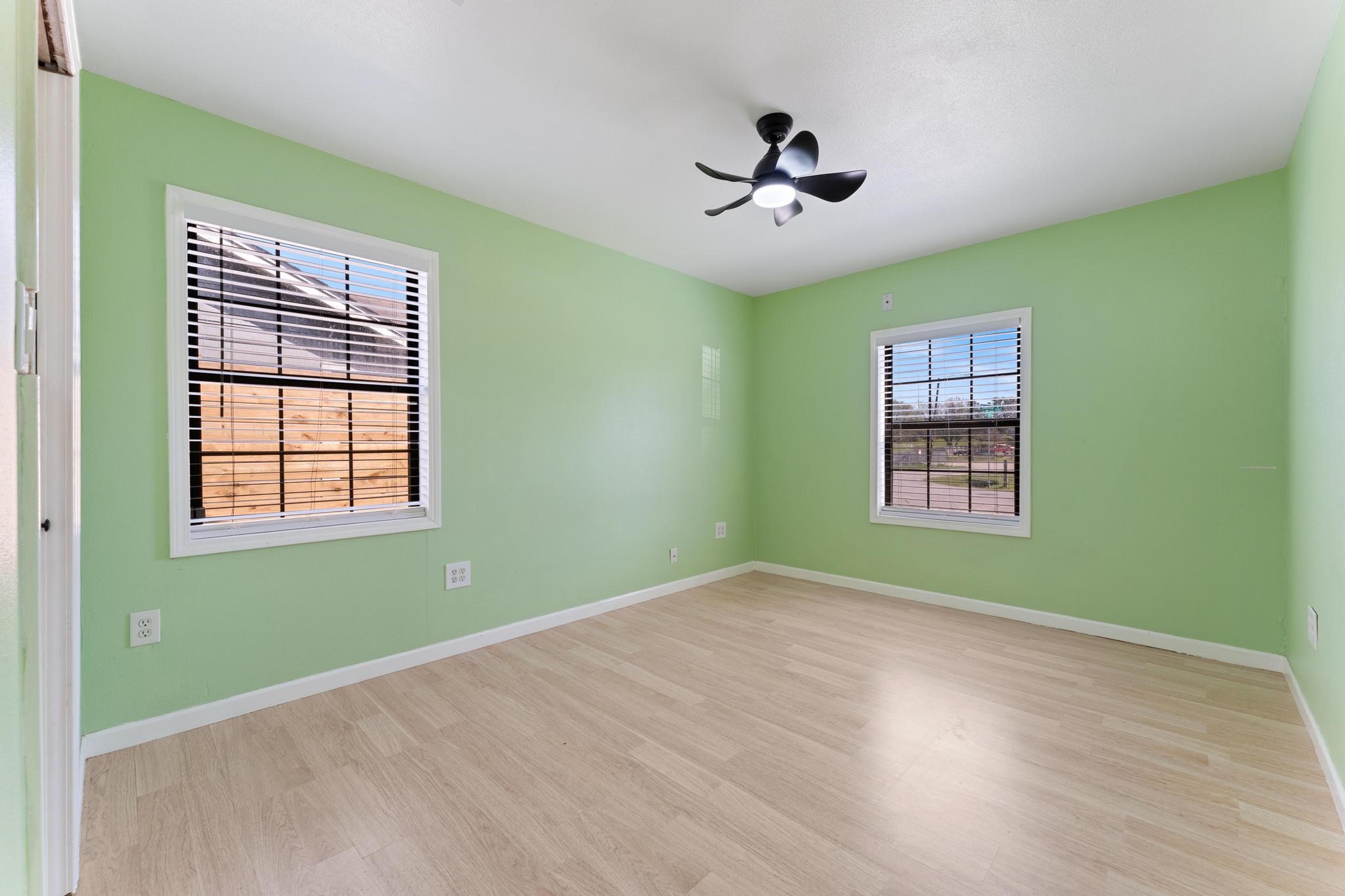 1923 Tabor Street Property Photo 12
