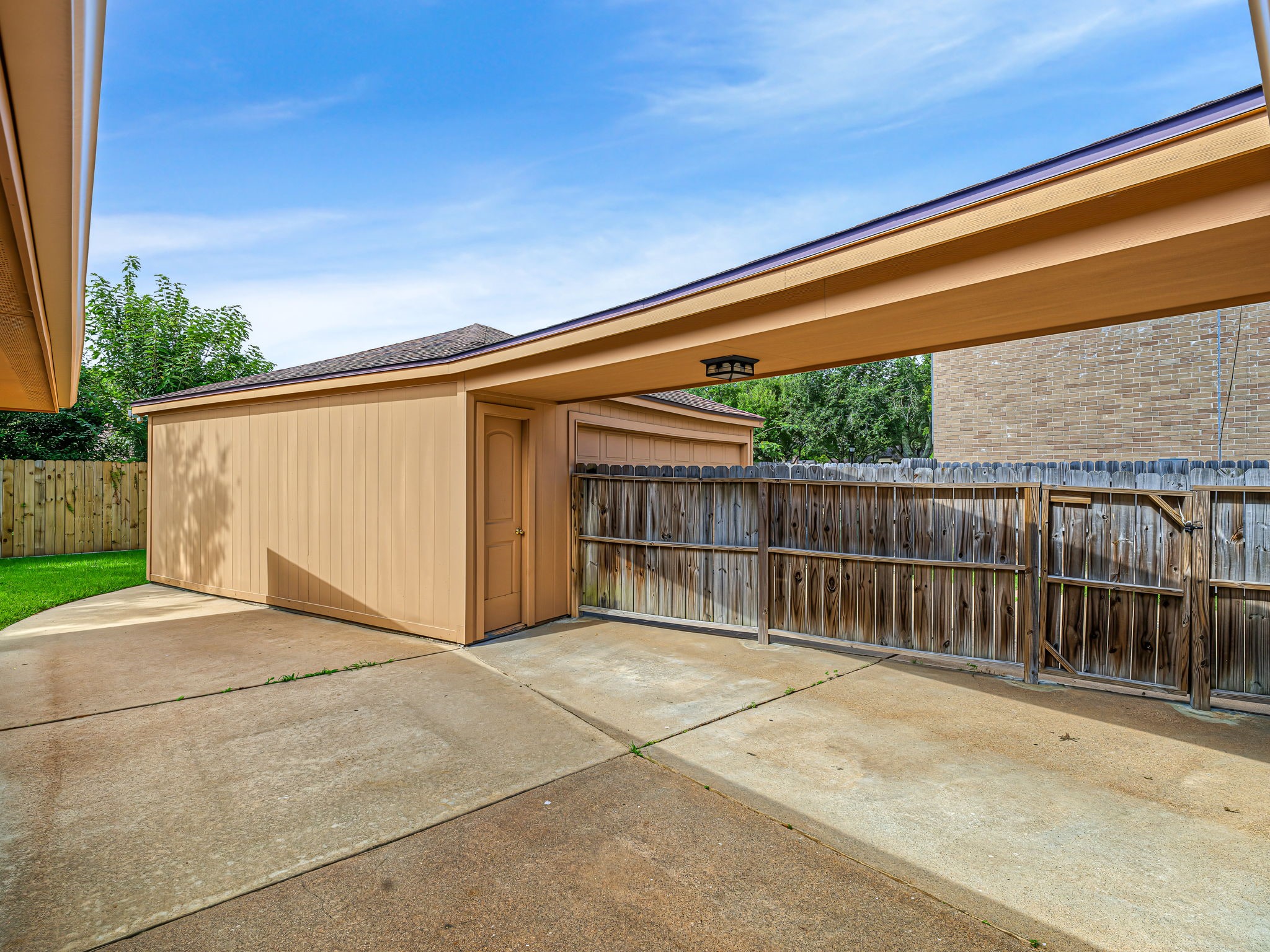2519 Williams Grant Street Property Photo 32