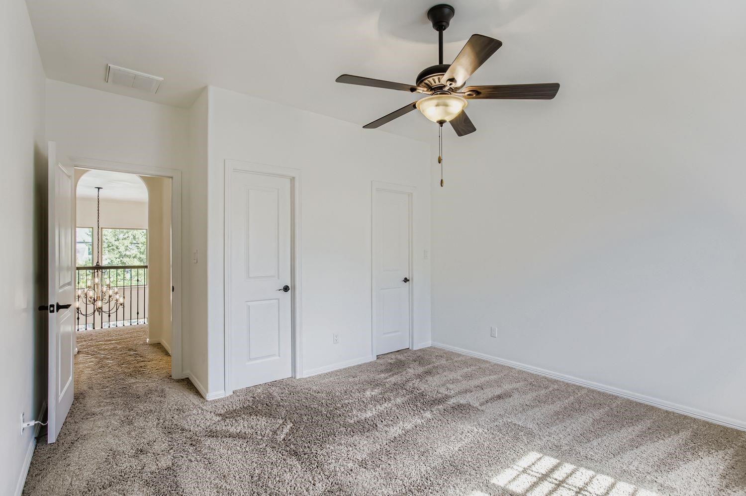 6 Freestone Stream Place Property Photo 39