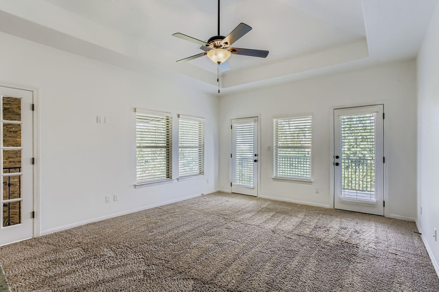 6 Freestone Stream Place Property Photo 46