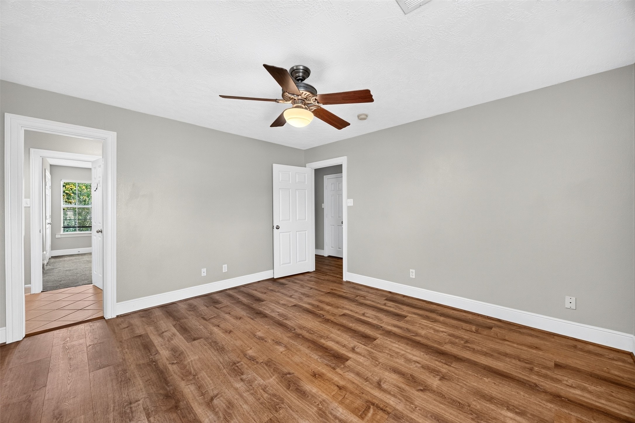 17027 Champions Lakeway Property Photo 30