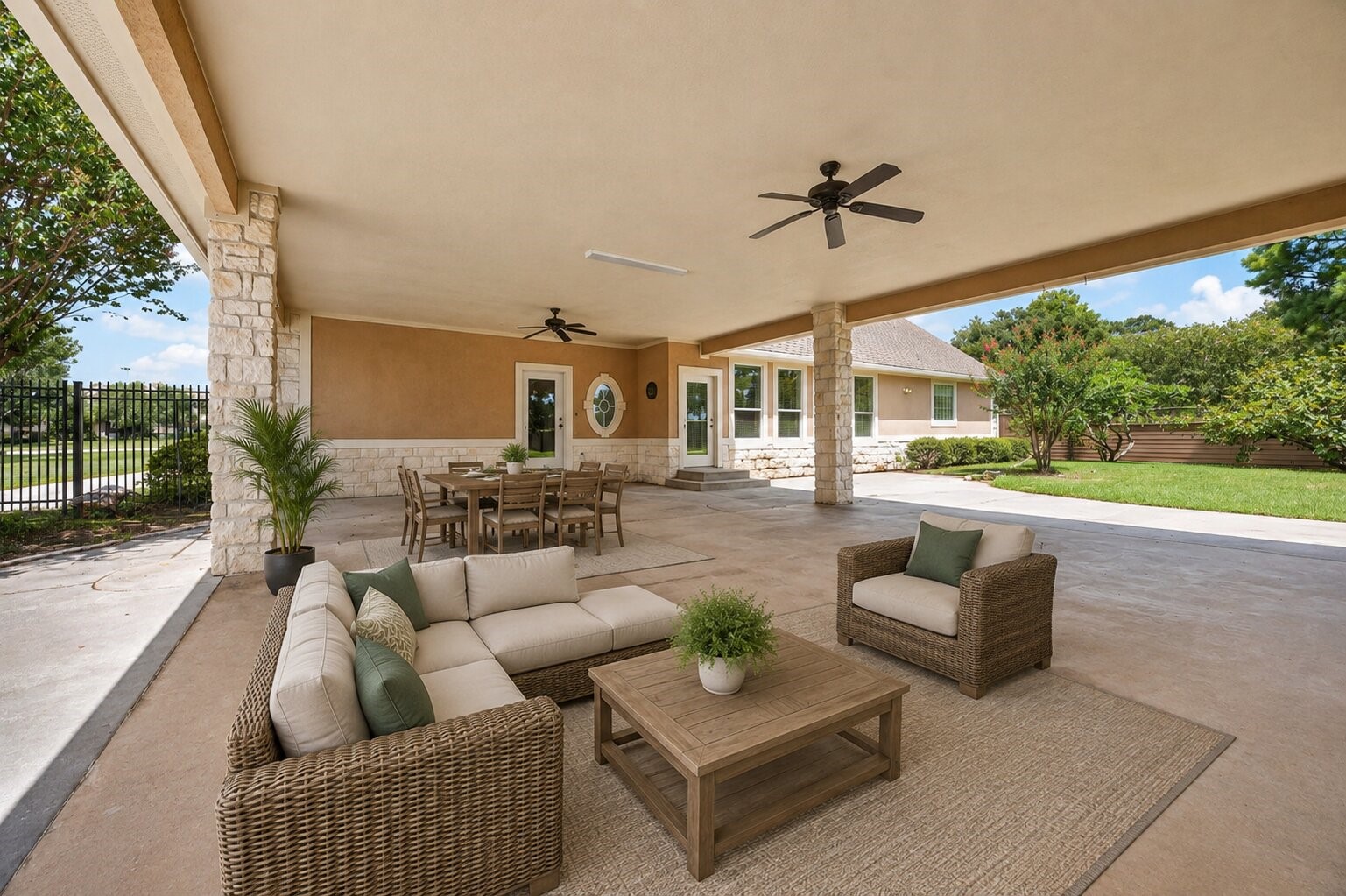 17027 Champions Lakeway Property Photo 40