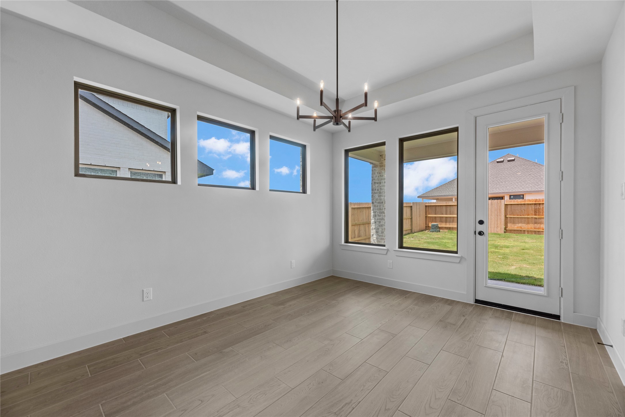 5311 Silk Petal Drive Property Photo 8