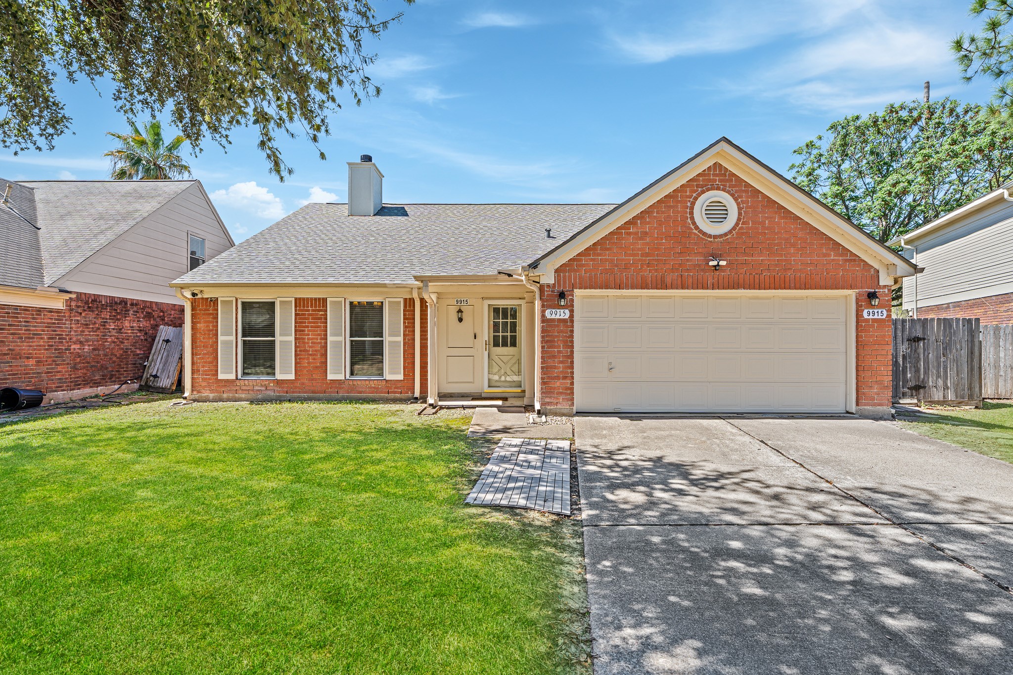 9915 Villa Verde Drive Property Photo 1