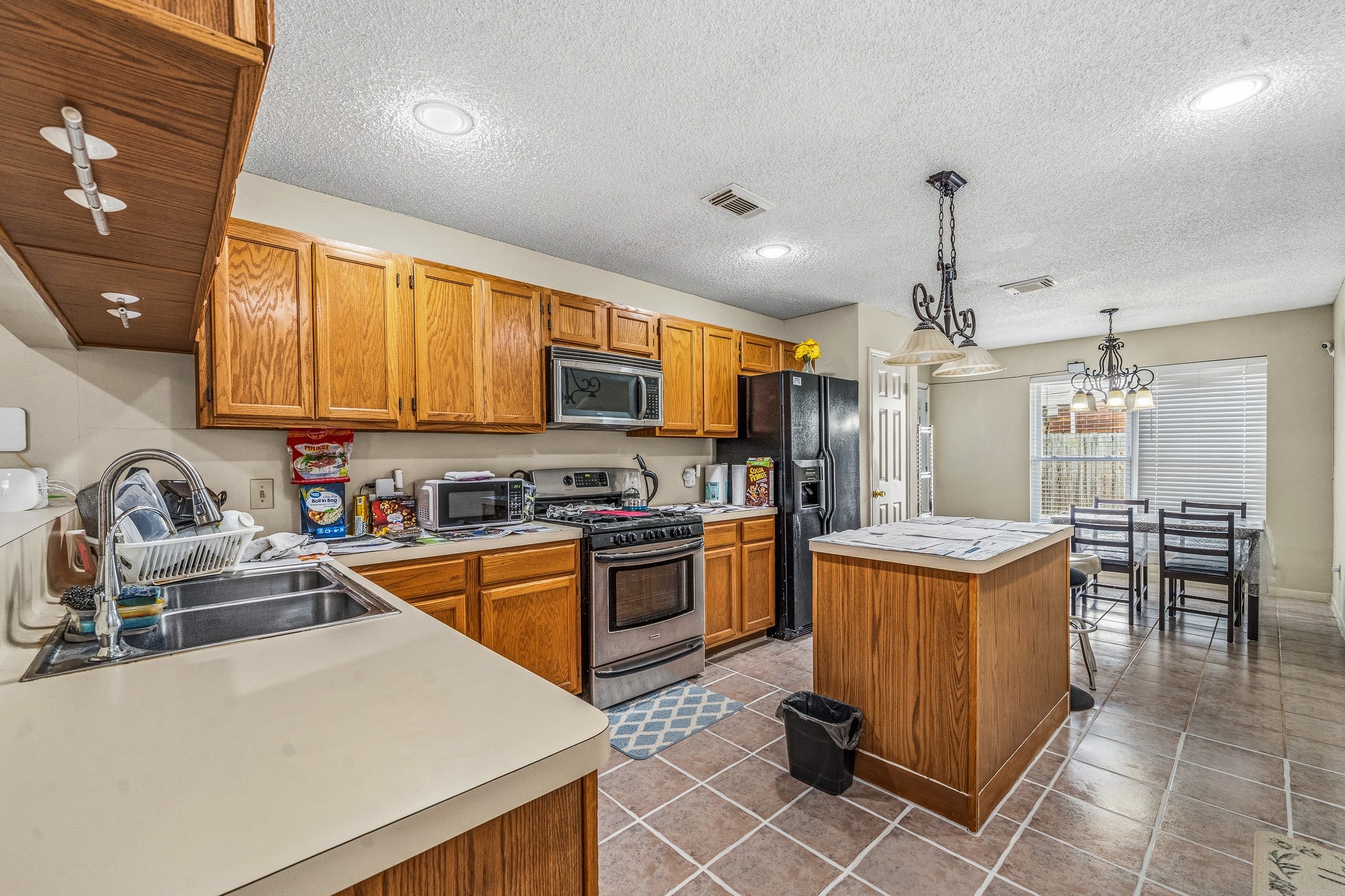 9915 Villa Verde Drive Property Photo 8