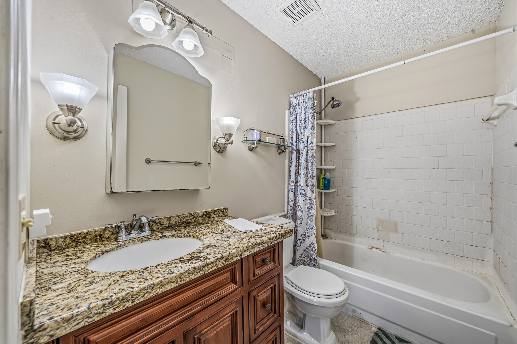 9915 Villa Verde Drive Property Photo 11