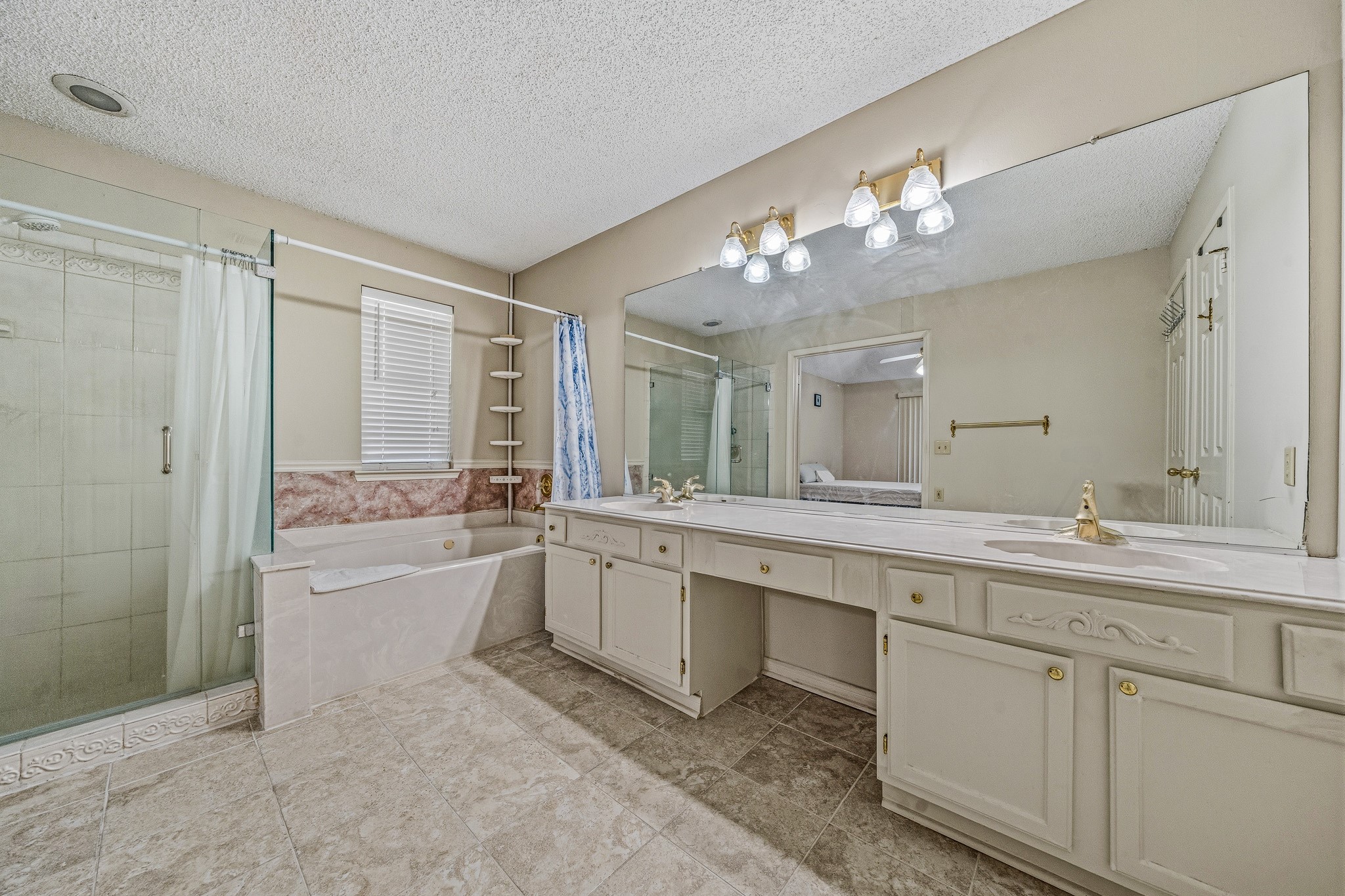 9915 Villa Verde Drive Property Photo 19