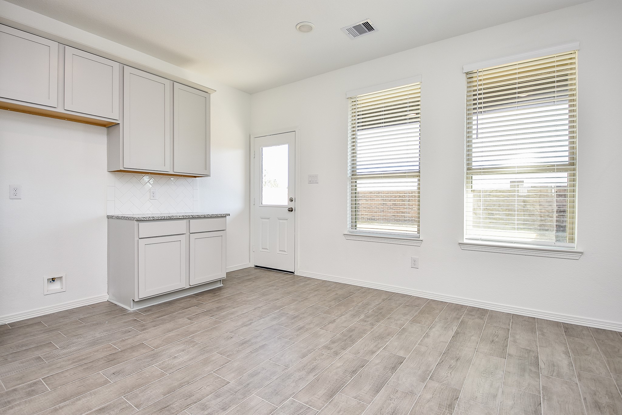 5714 Tabula Rasa Drive Property Photo 11