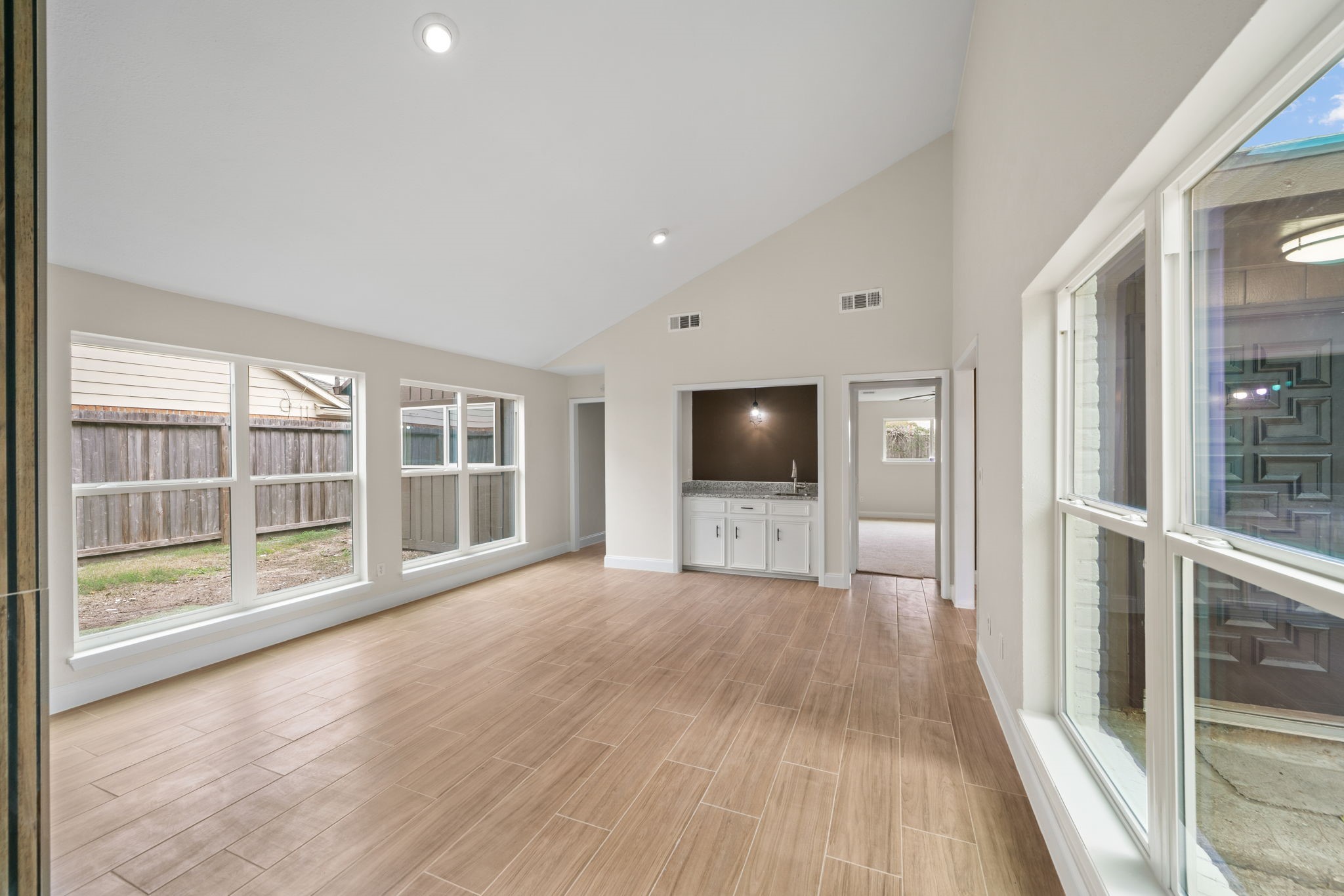 15034 Rose Valley Drive Property Photo 7