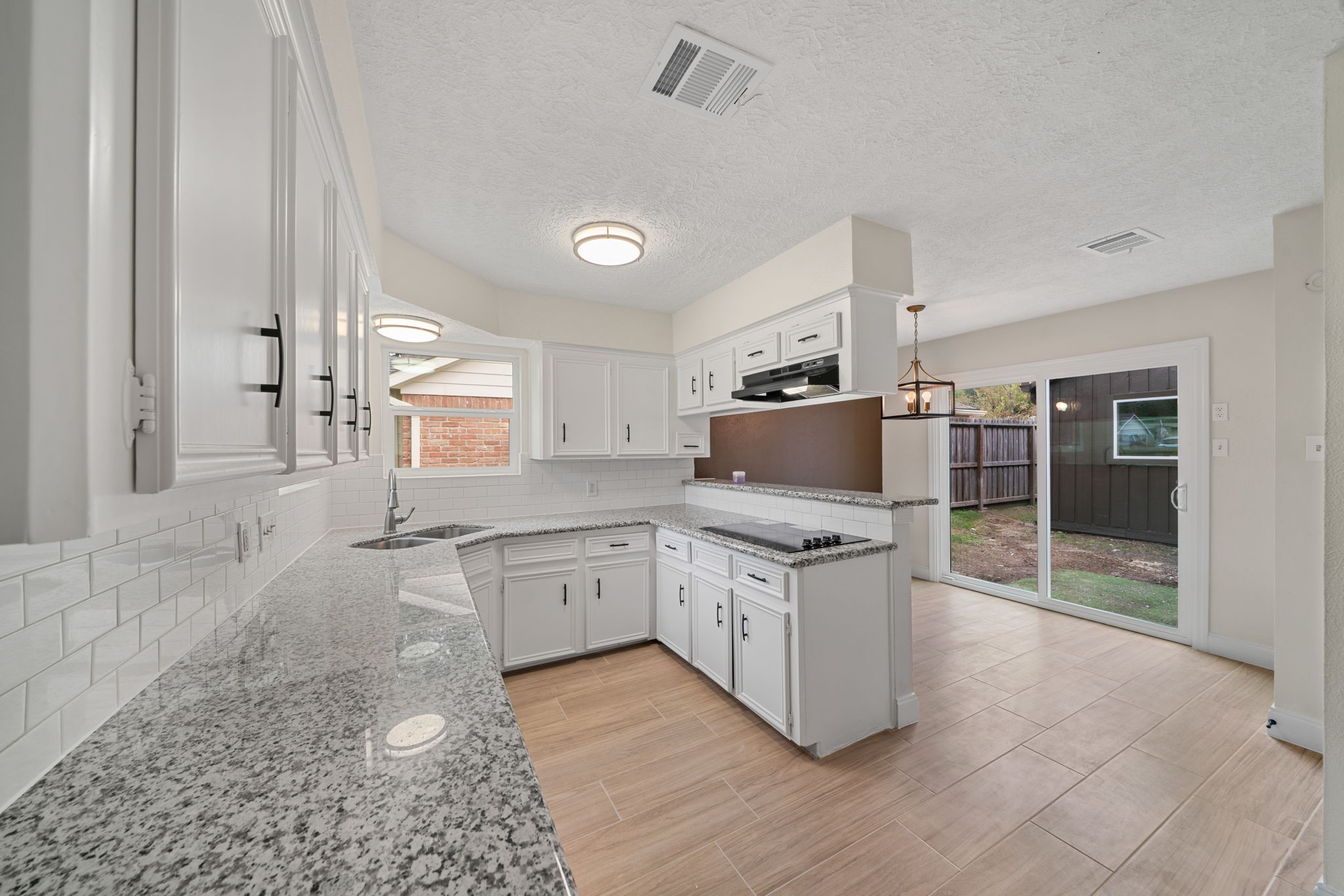 15034 Rose Valley Drive Property Photo 12