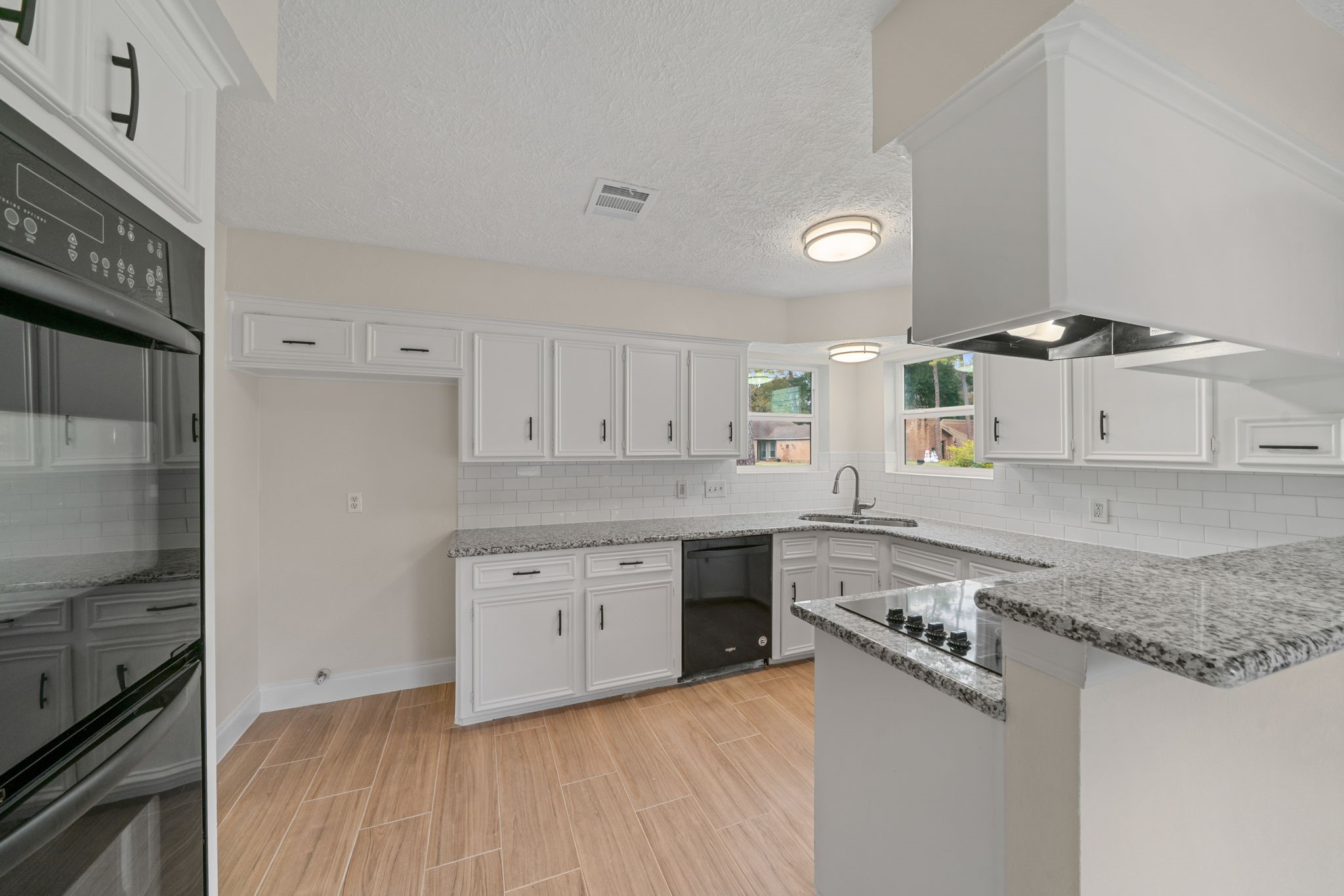 15034 Rose Valley Drive Property Photo 13