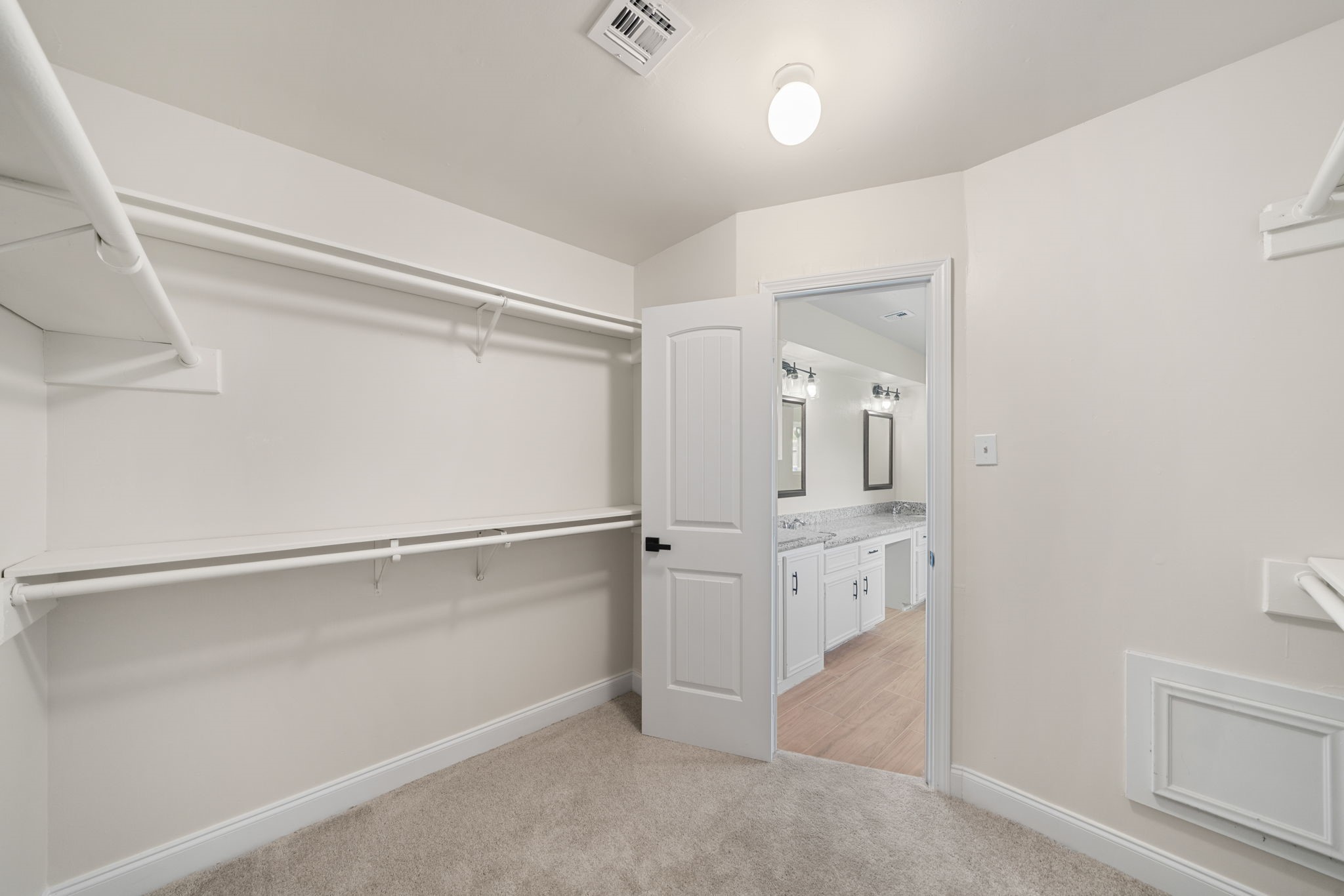 15034 Rose Valley Drive Property Photo 31
