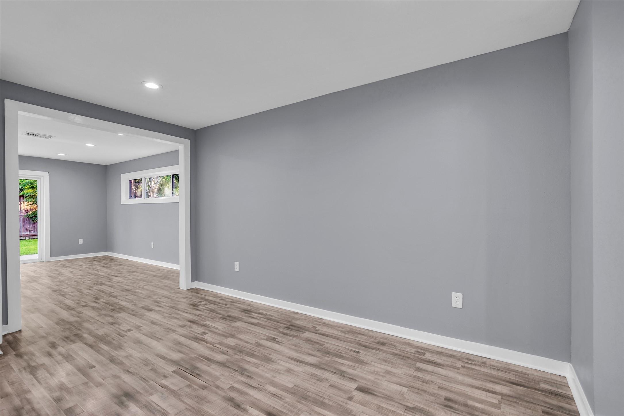 6930 Neff Street Property Photo 21