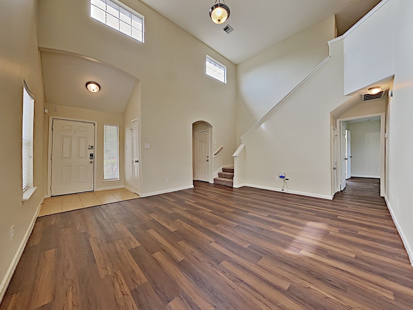 8542 Doskocil Drive Property Photo 2
