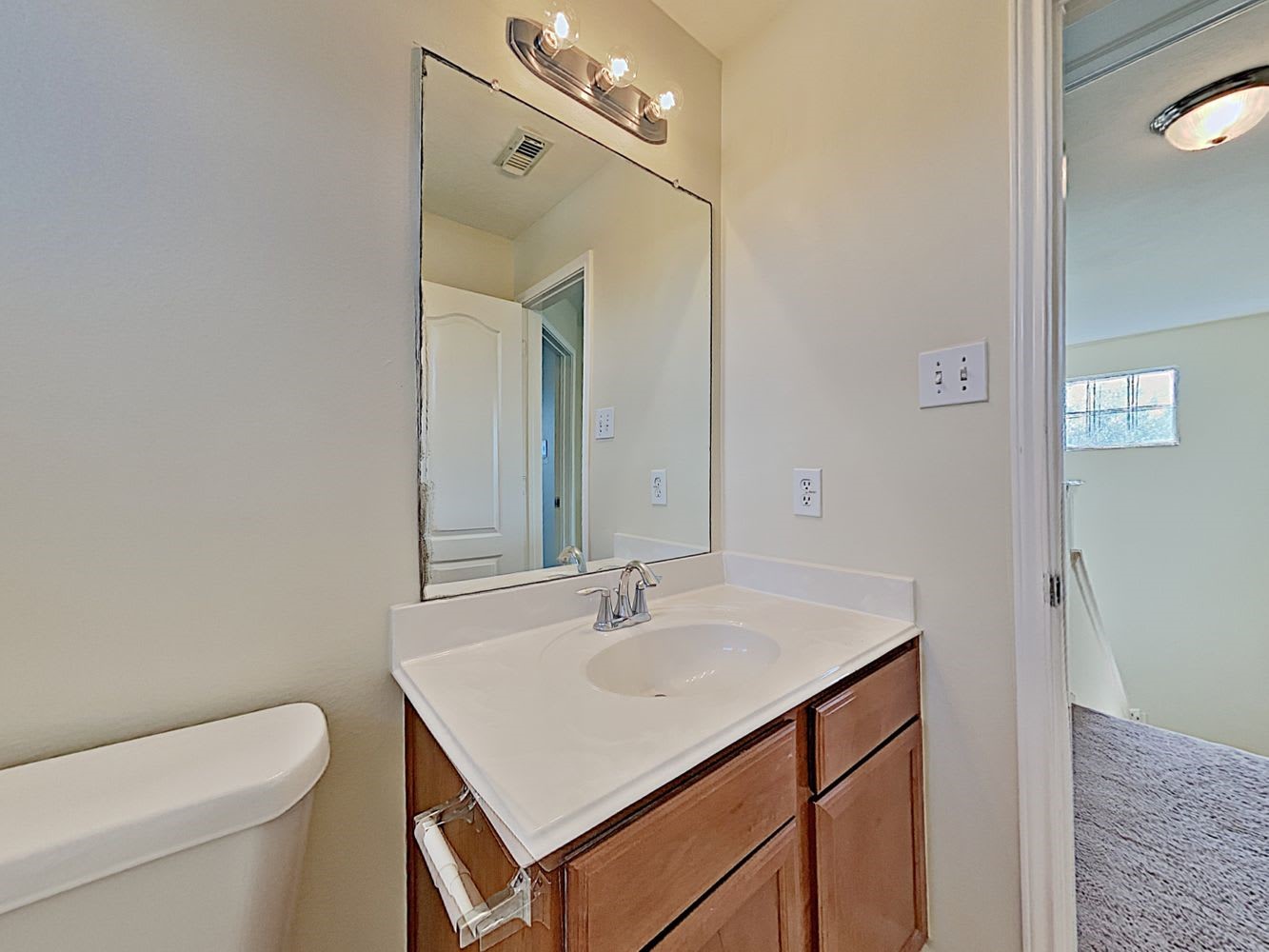 8542 Doskocil Drive Property Photo 12