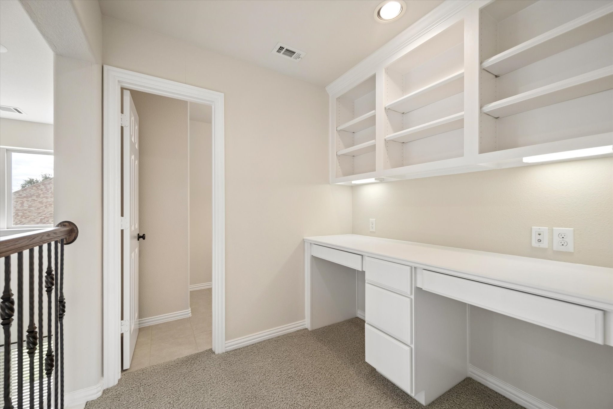17403 Astrachan Road Property Photo 20