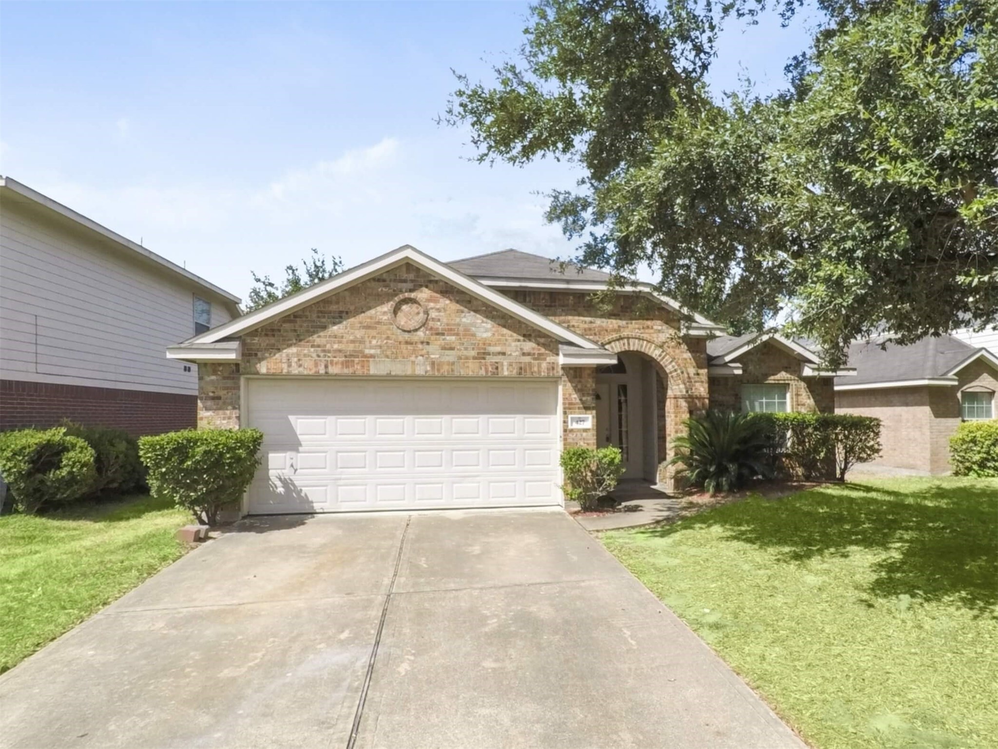 427 Northvalley Drive Property Photo 1