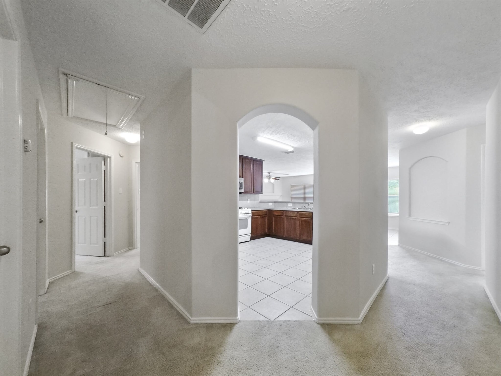 427 Northvalley Drive Property Photo 8