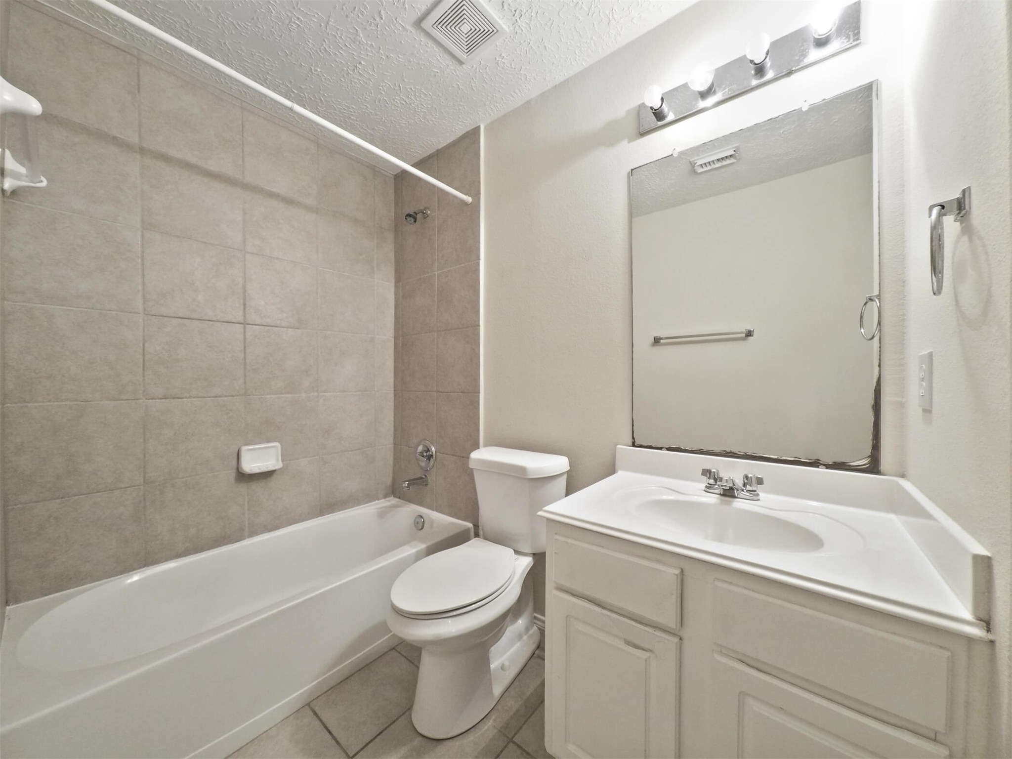 427 Northvalley Drive Property Photo 22