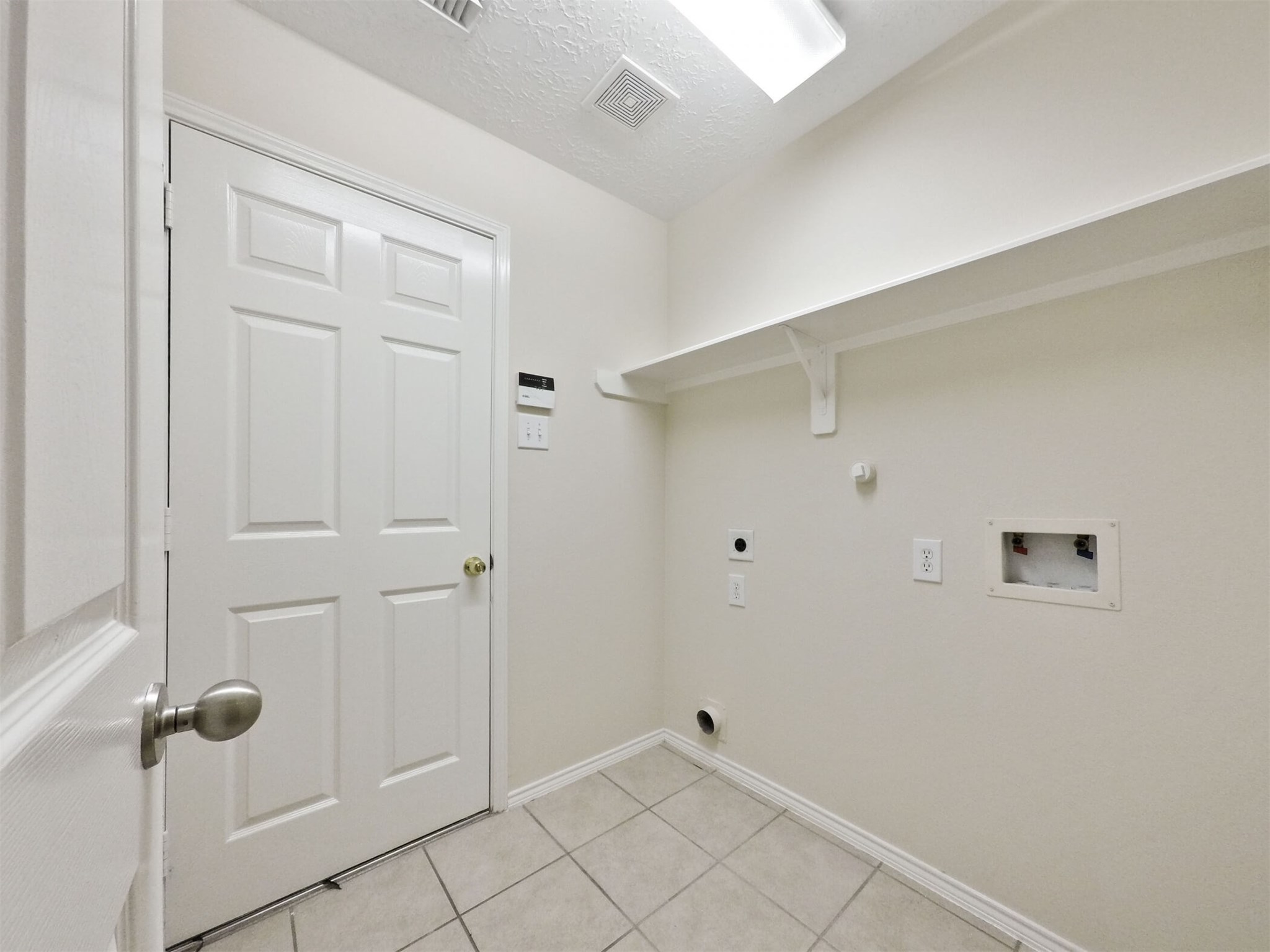 427 Northvalley Drive Property Photo 24