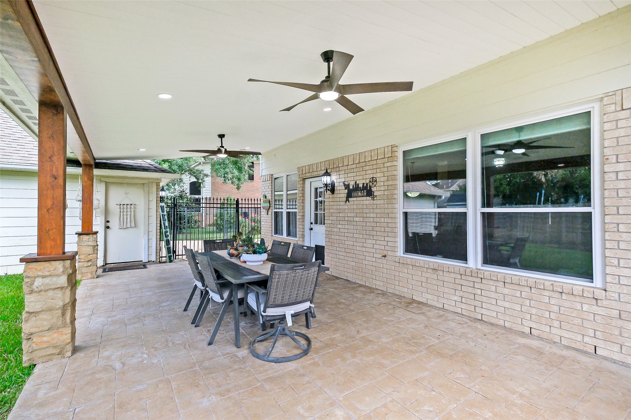 10924 Oakwood Drive Property Photo 26