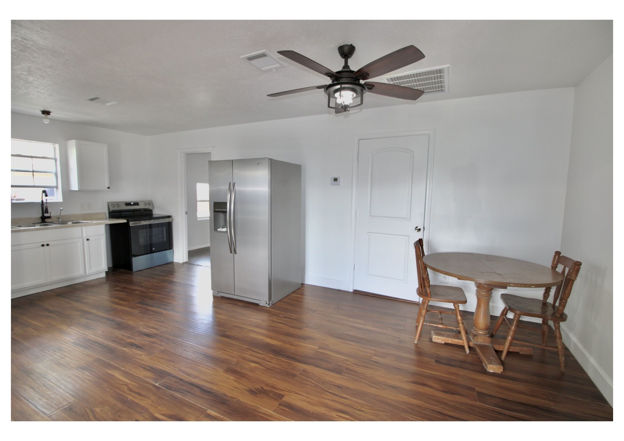 409 Robert Lee Road Property Photo 13